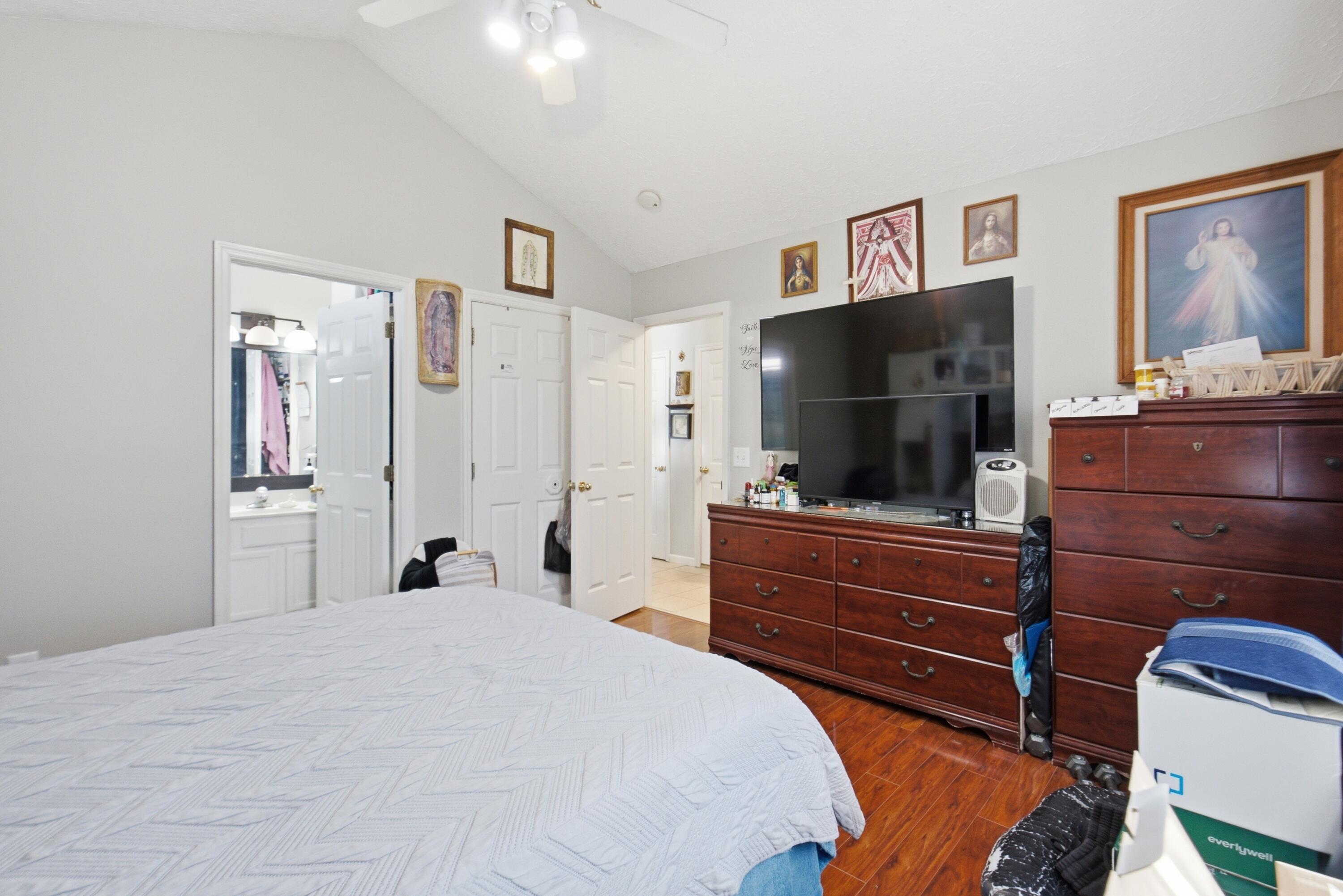 1378 Equestrian Way Property Photo 6