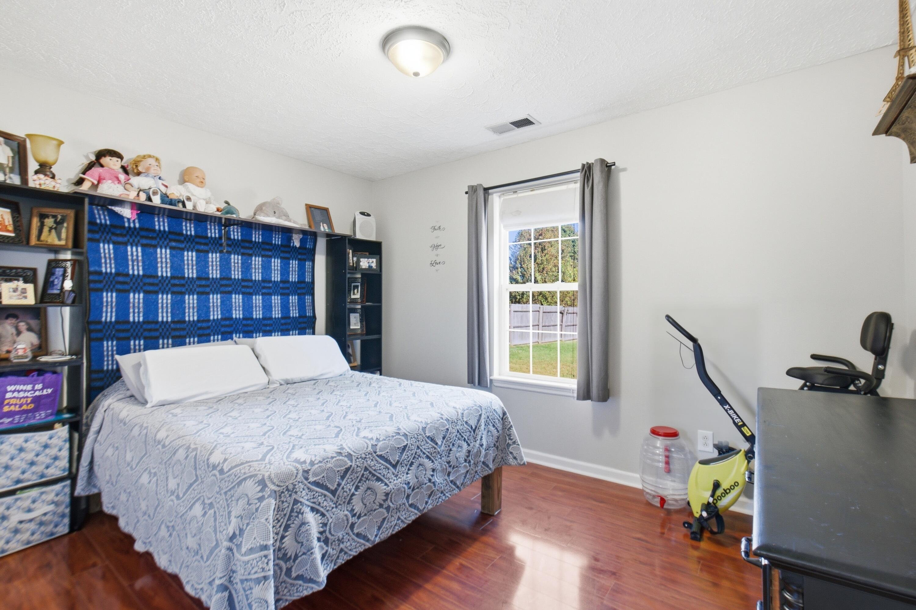 1378 Equestrian Way Property Photo 12