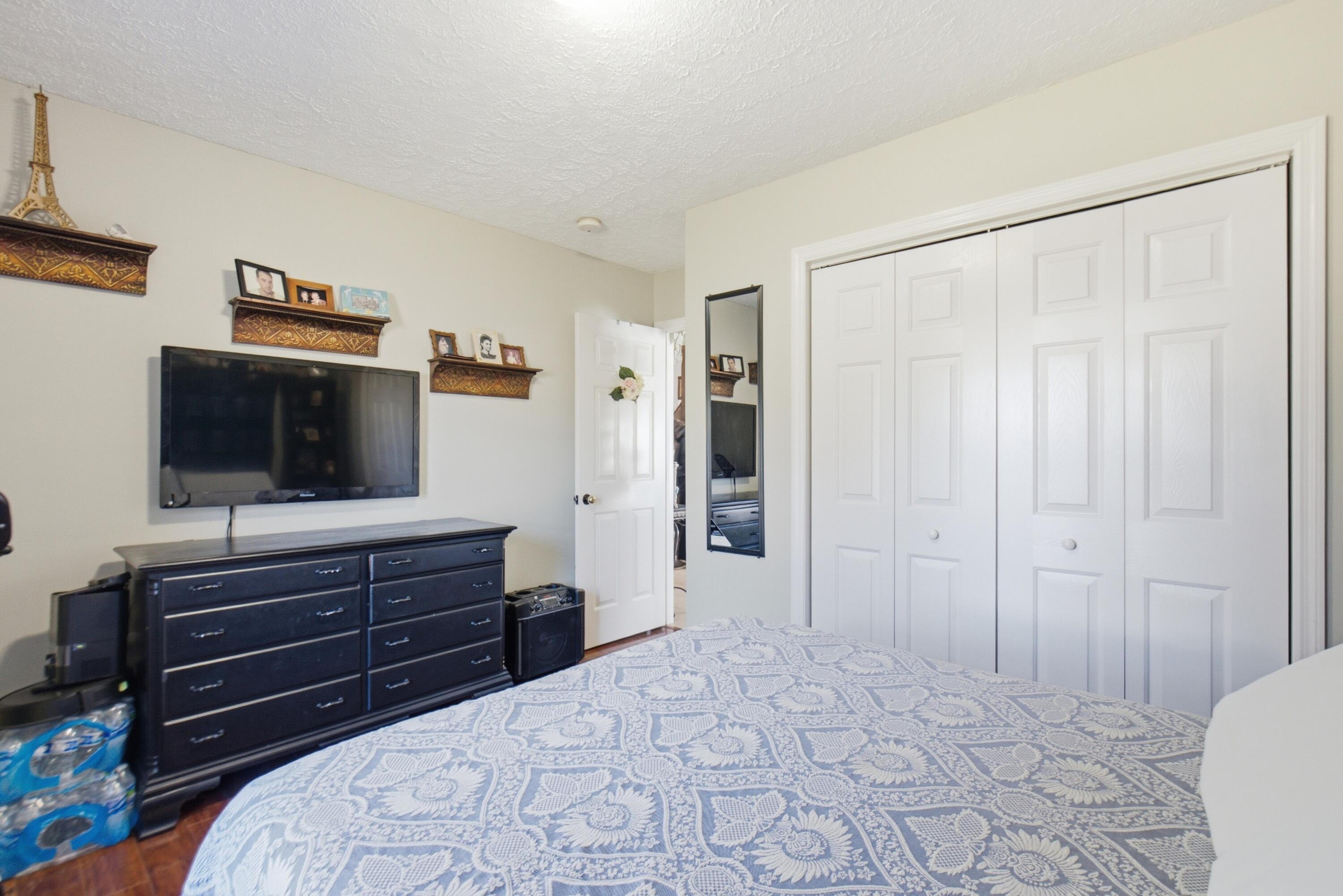 1378 Equestrian Way Property Photo 13