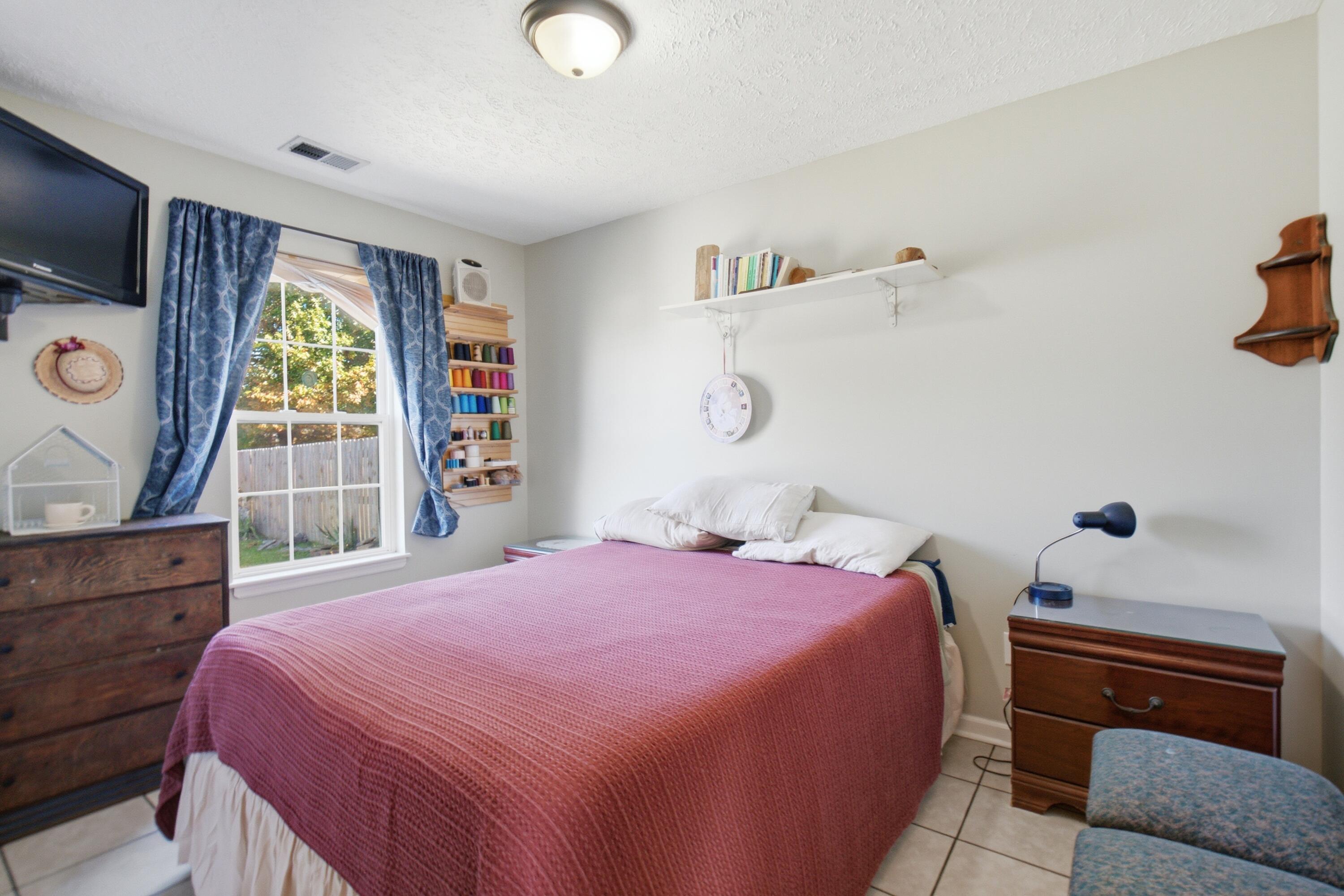 1378 Equestrian Way Property Photo 16