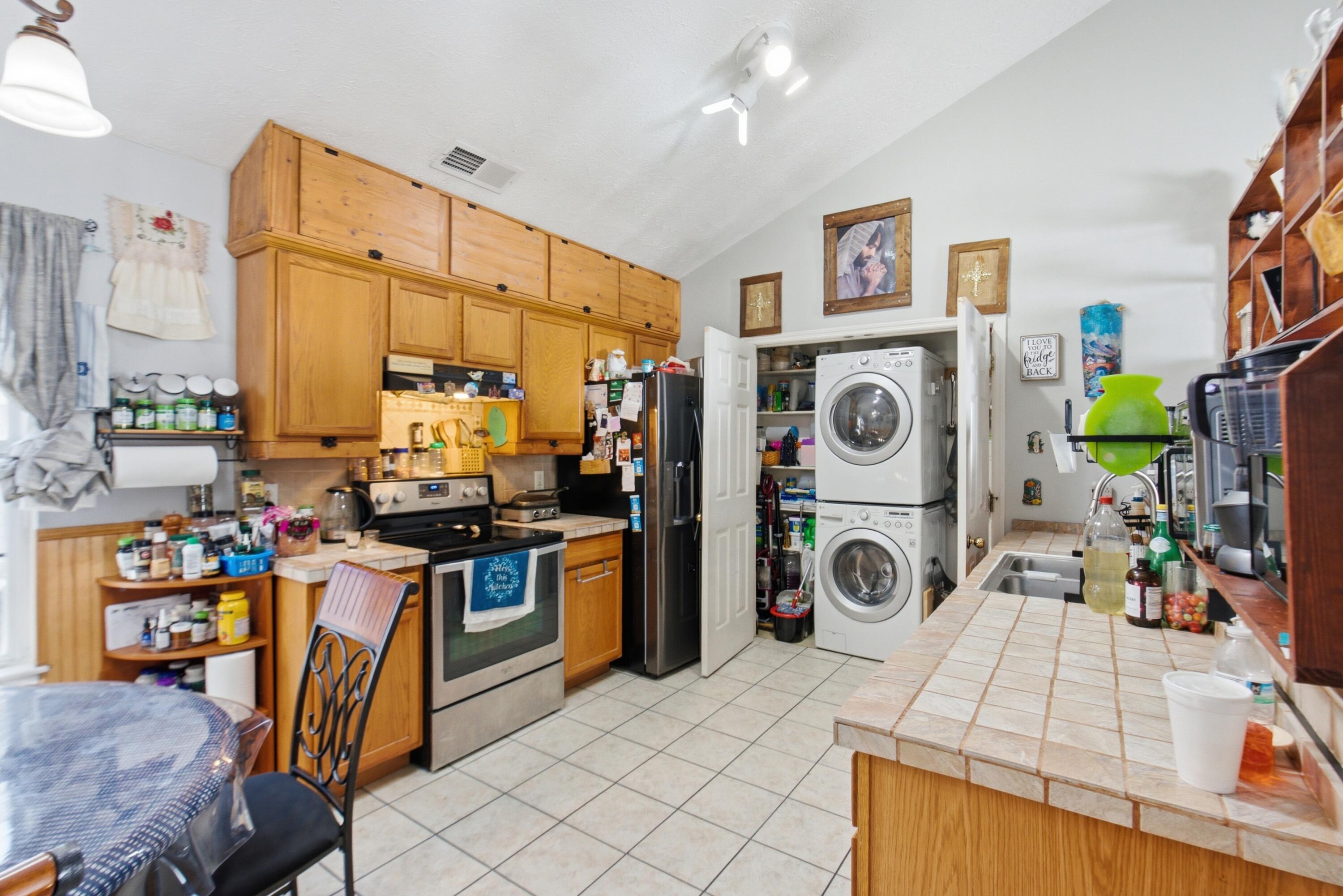 1378 Equestrian Way Property Photo 19