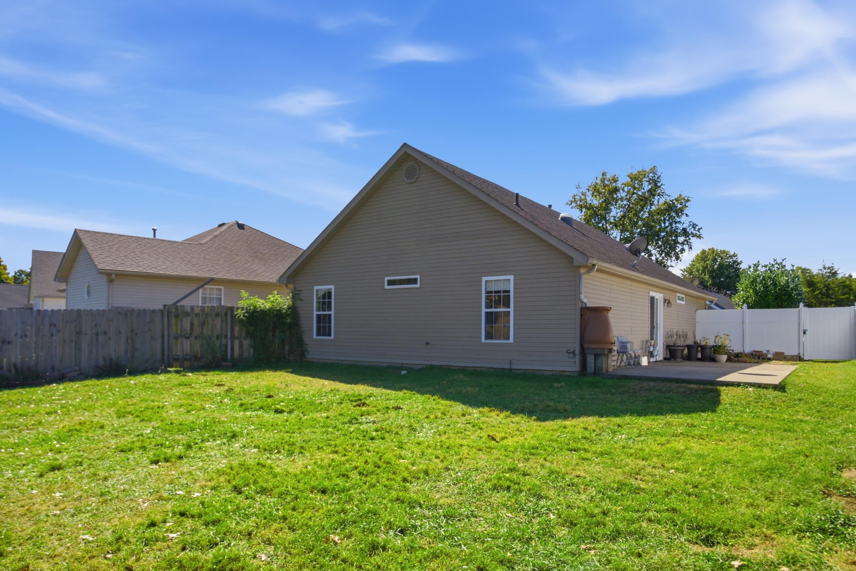 1378 Equestrian Way Property Photo 25