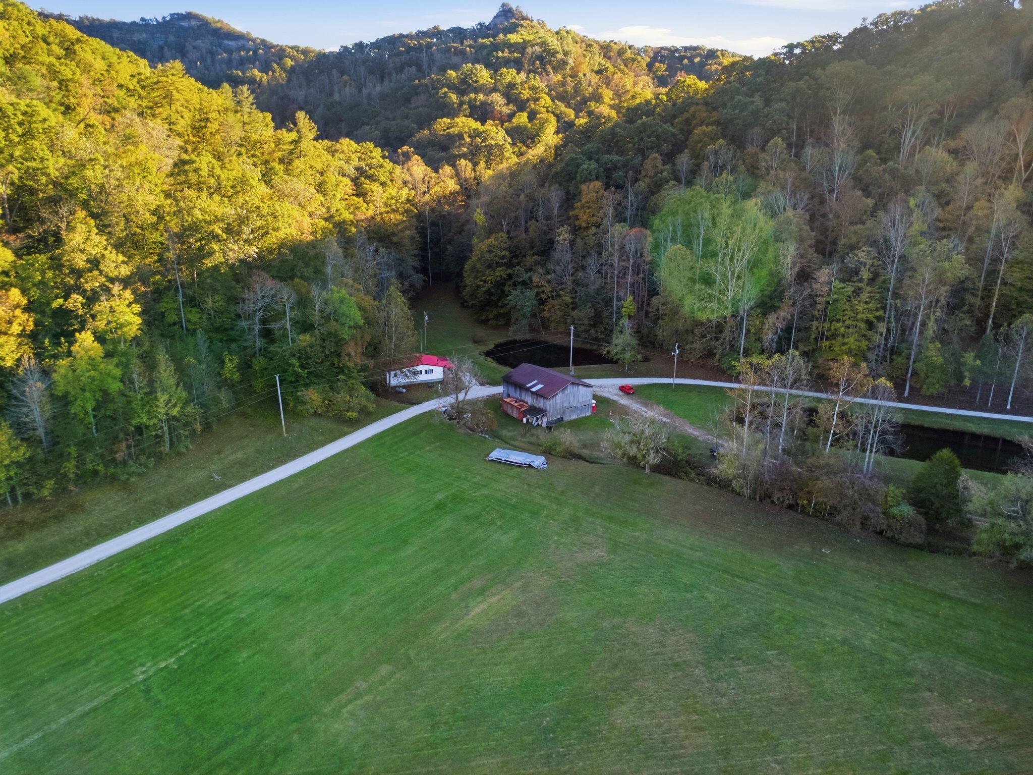 2270 Star Gap Road Property Photo 2