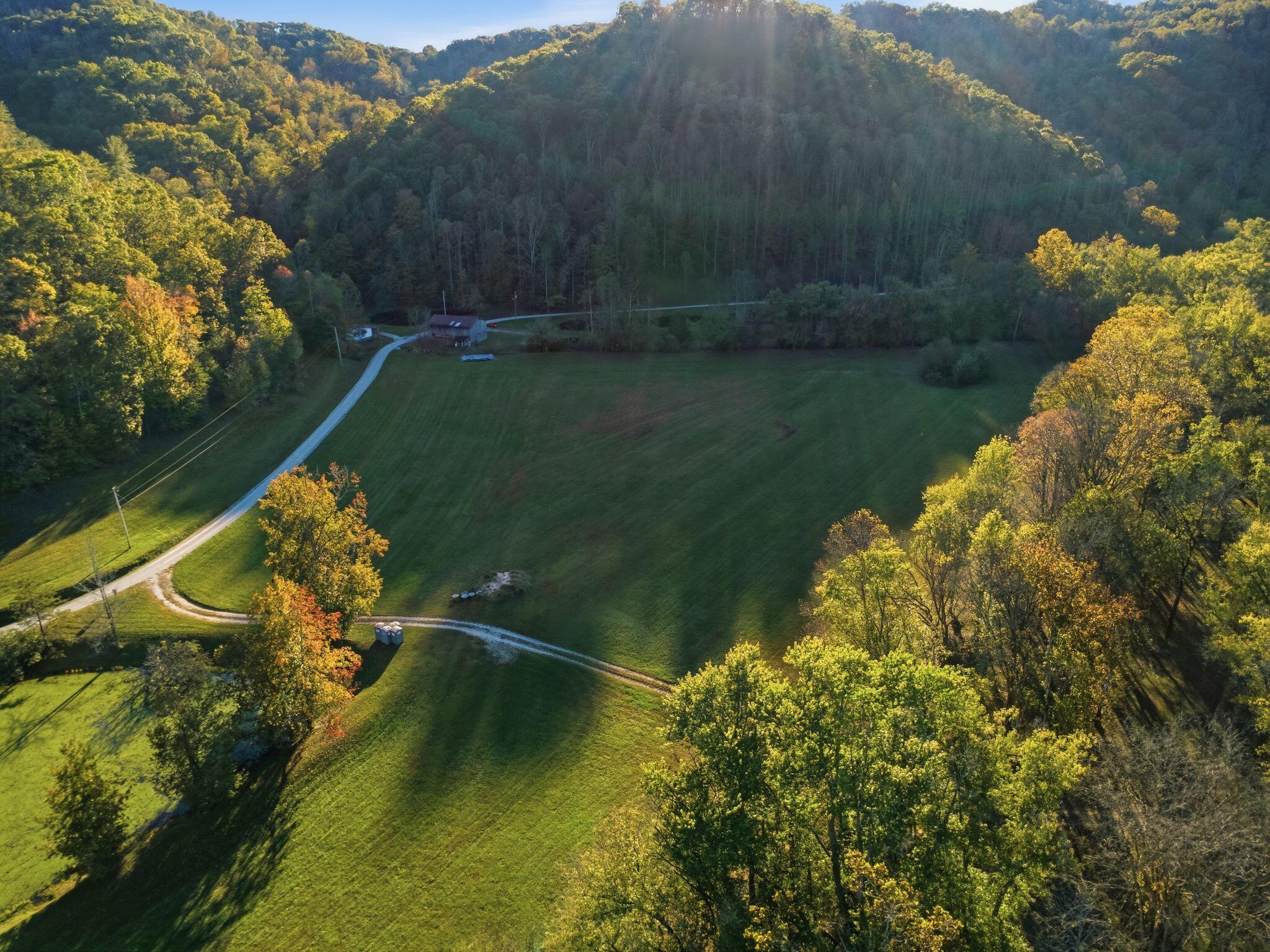 2270 Star Gap Road Property Photo 3