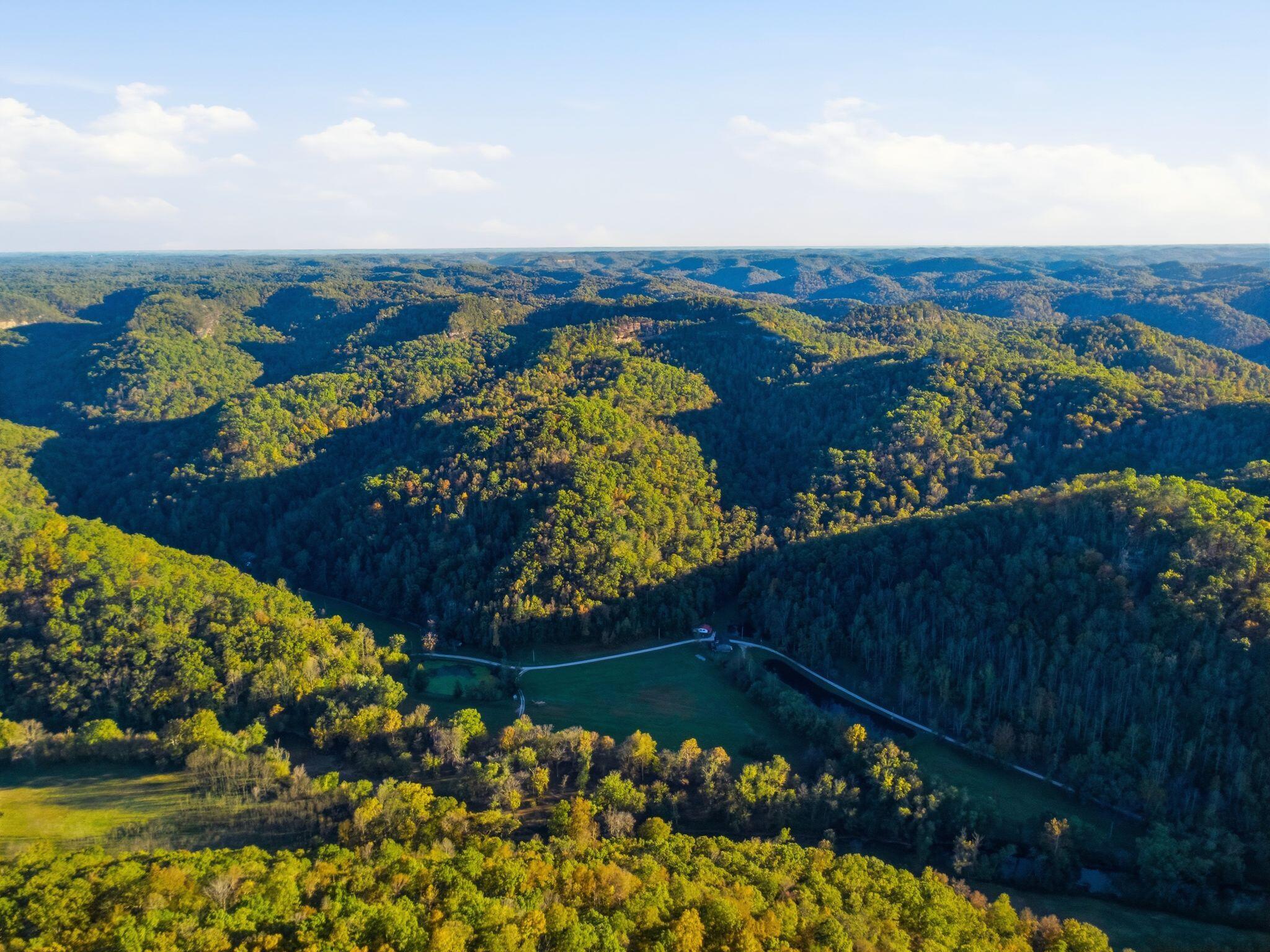2270 Star Gap Road Property Photo 4