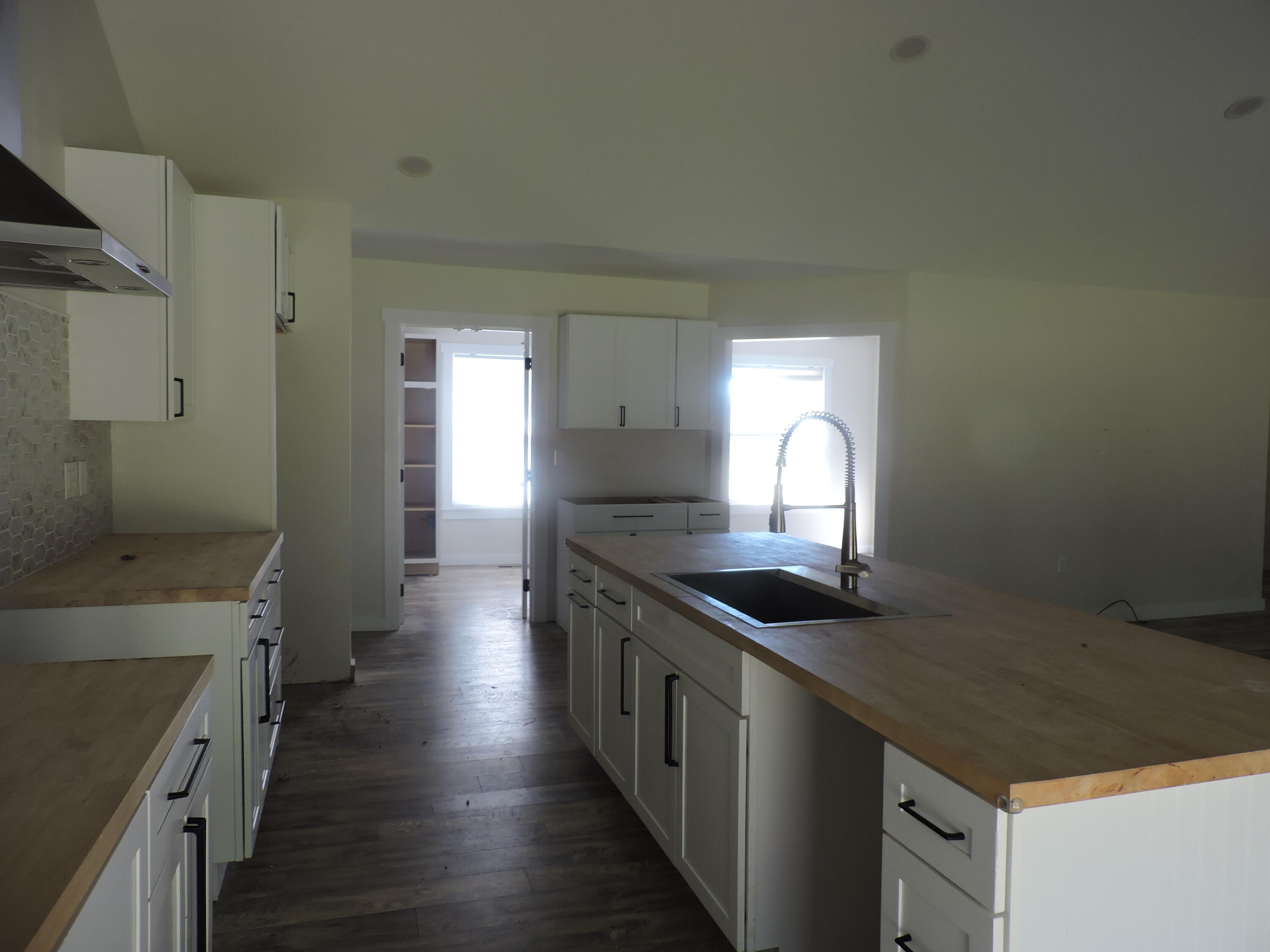 105 Hancock Lane Property Photo 9