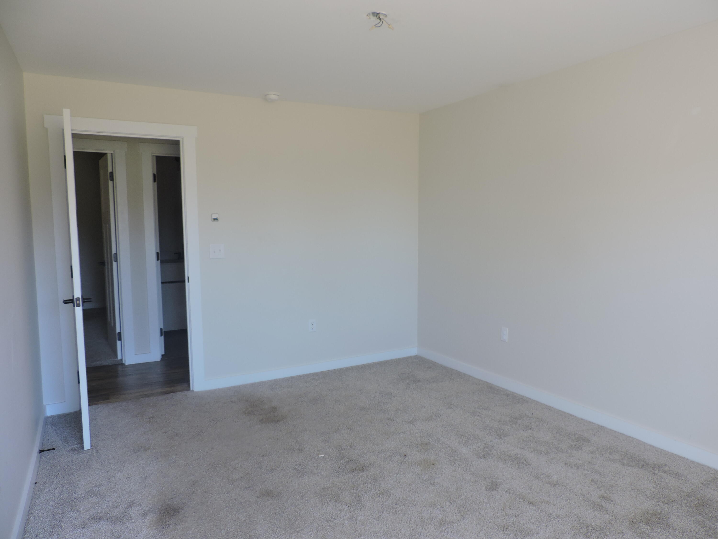 105 Hancock Lane Property Photo 19
