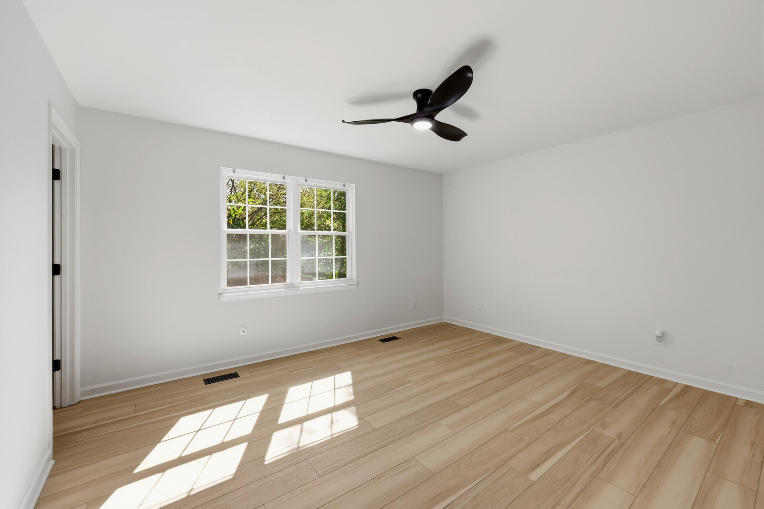 3304 Houndstooth Court Property Photo 15