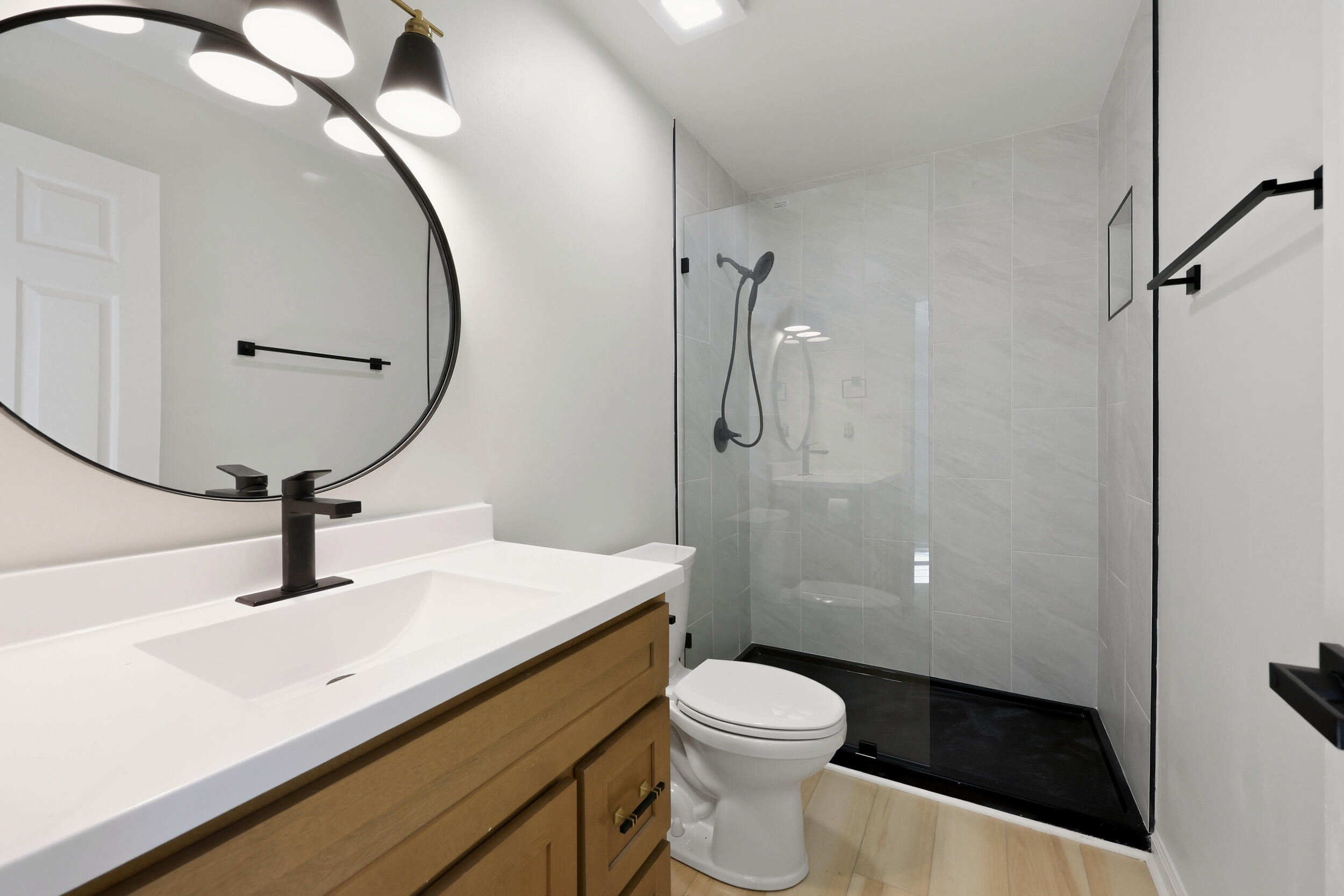 3304 Houndstooth Court Property Photo 17