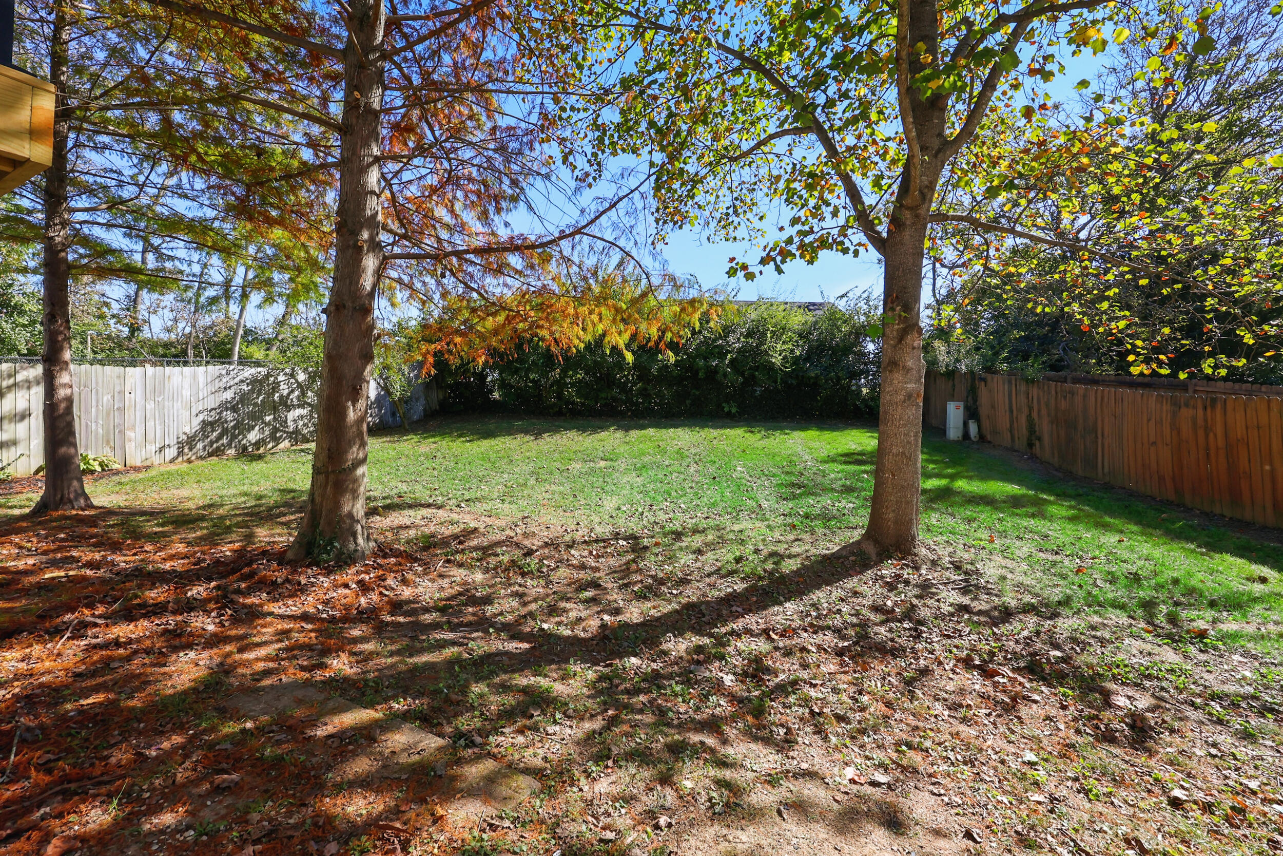 3304 Houndstooth Court Property Photo 33