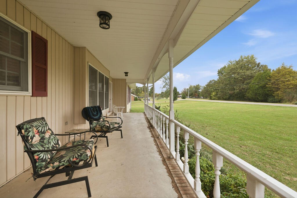 2398 Murray Highway Property Photo 3