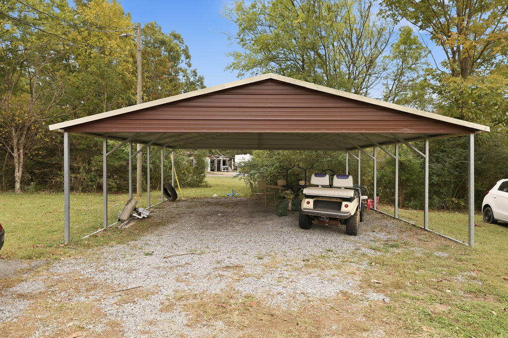 2398 Murray Highway Property Photo 31