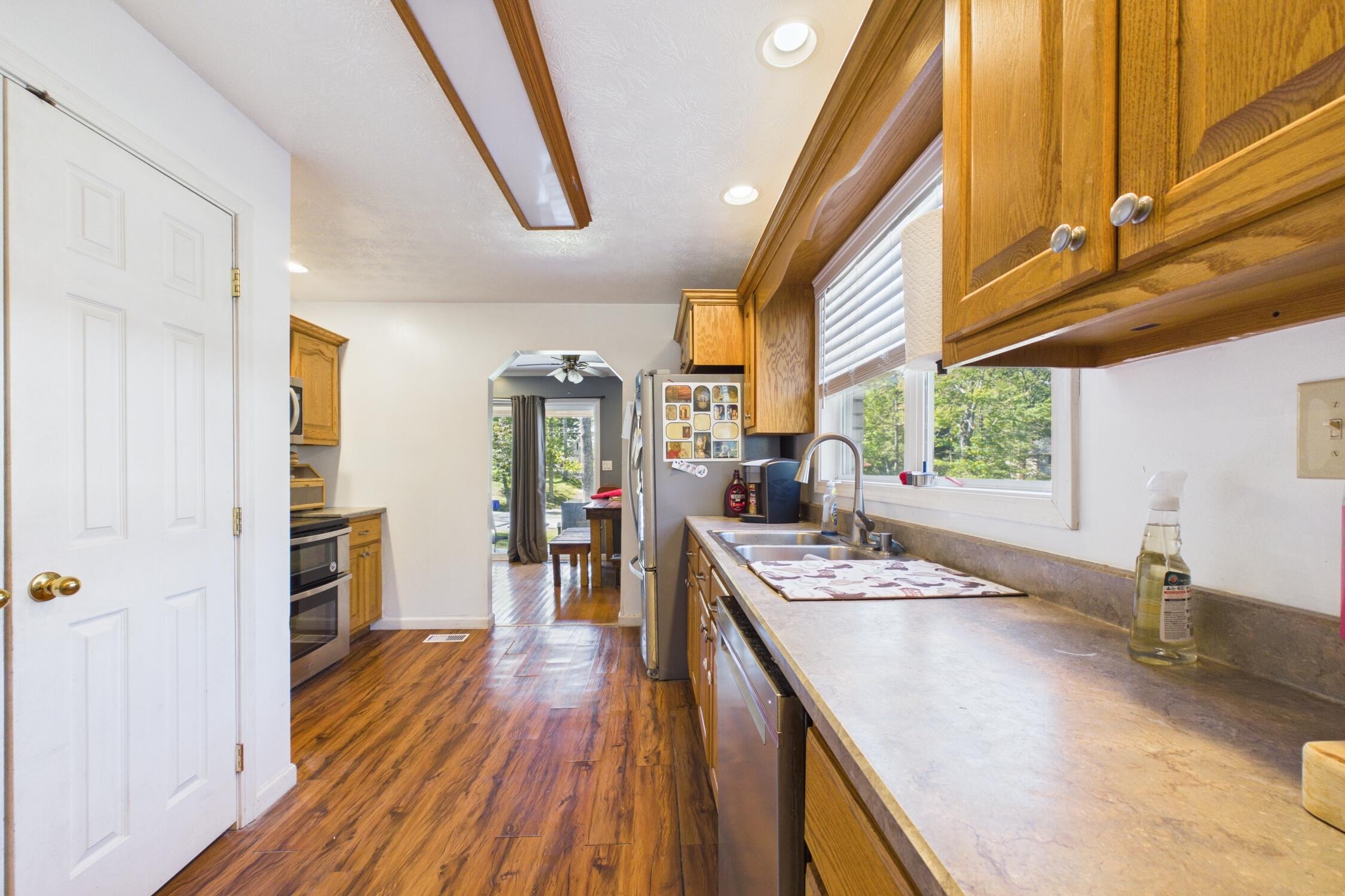 222 Derby Trail Property Photo 5