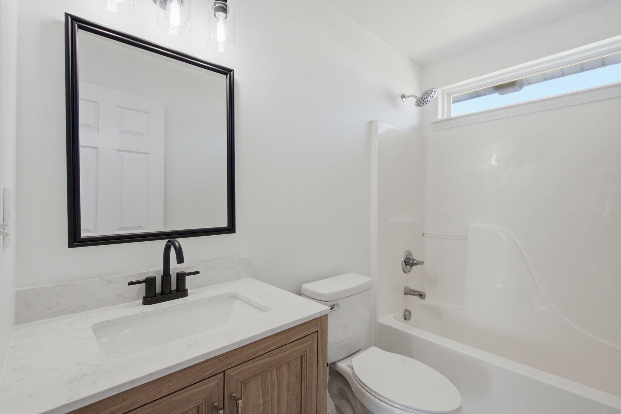 107 Gail Lane Property Photo 12