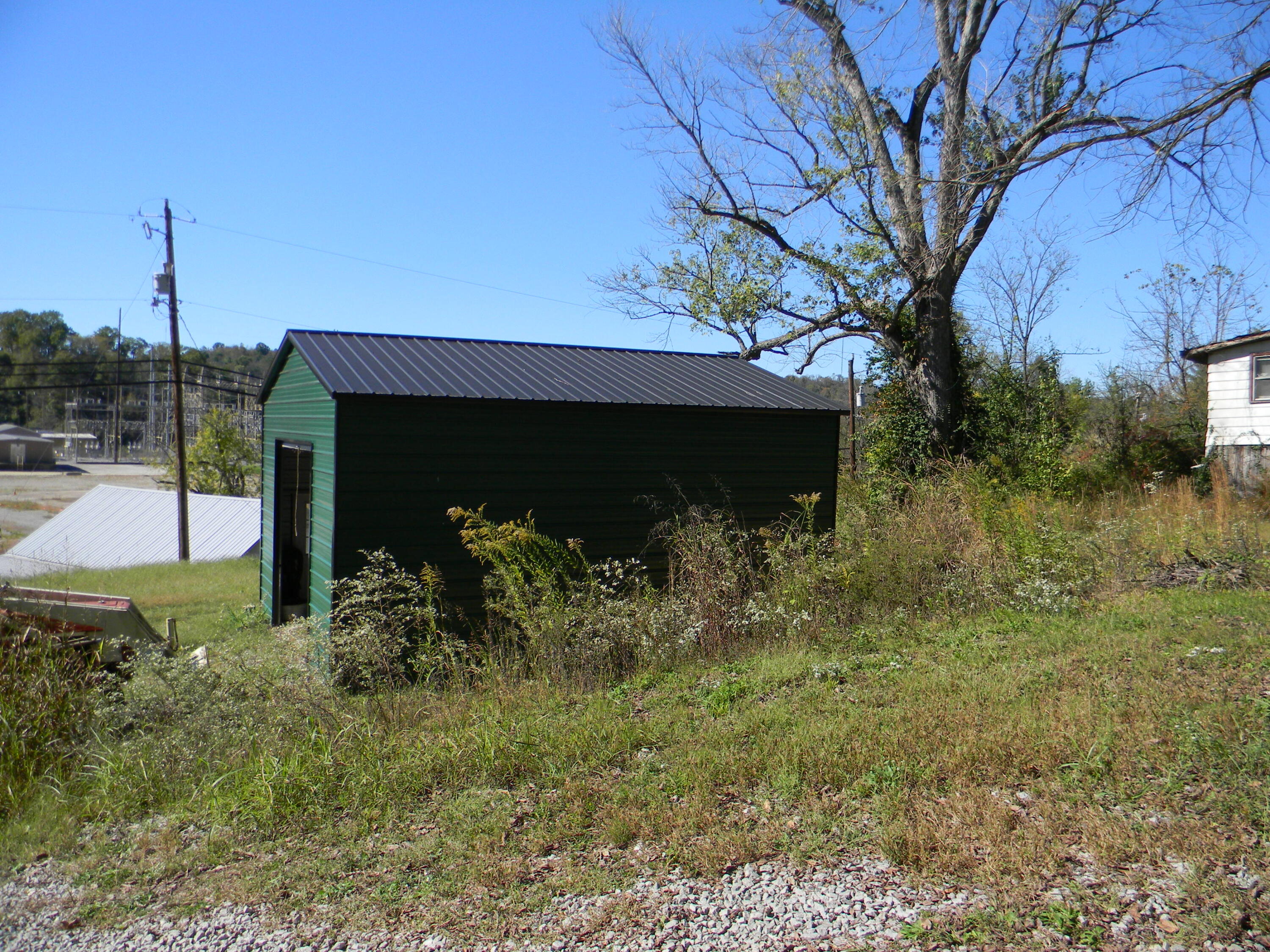 121 Ralston Lane Property Photo 6