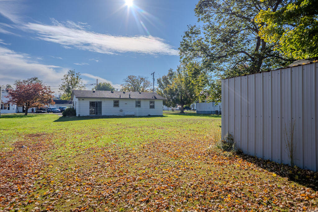 284 Albright Street Property Photo 8