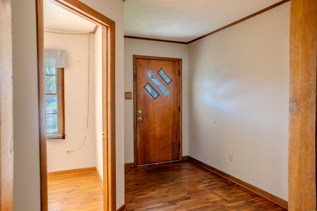 284 Albright Street Property Photo 10