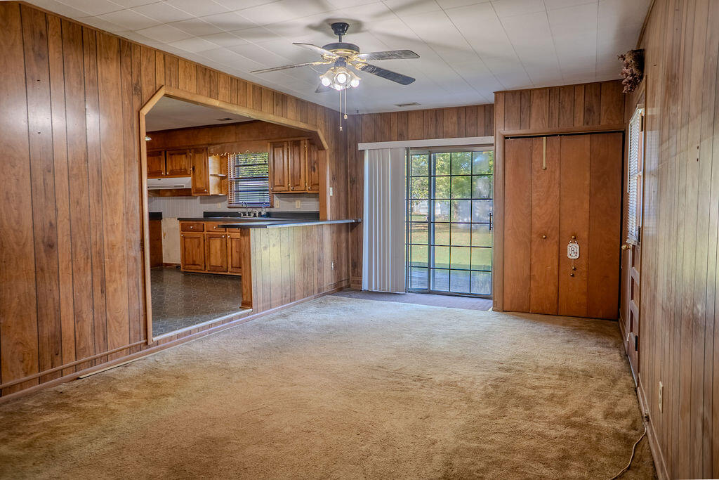 284 Albright Street Property Photo 17