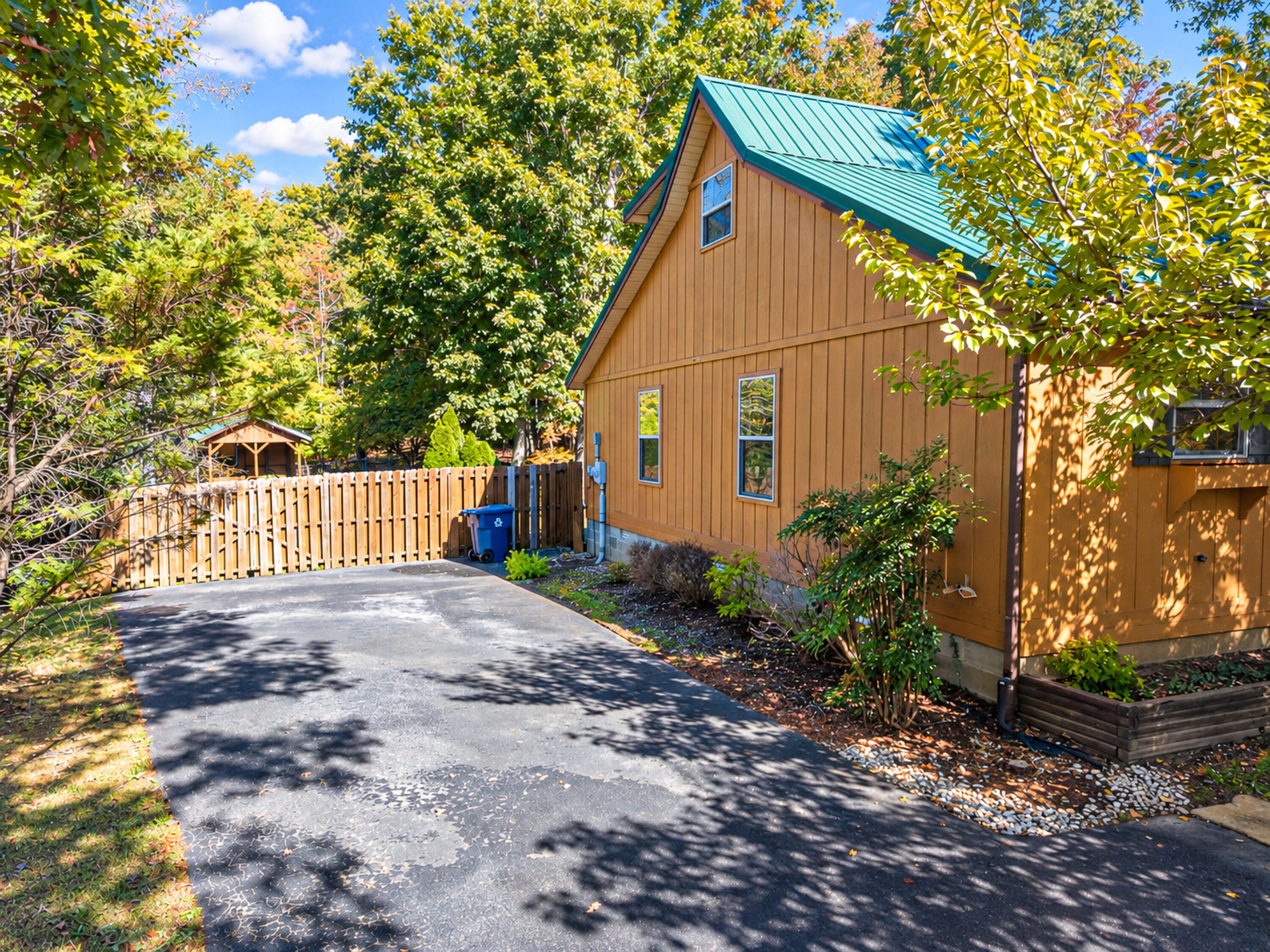 44 Falcon Drive Property Photo 3