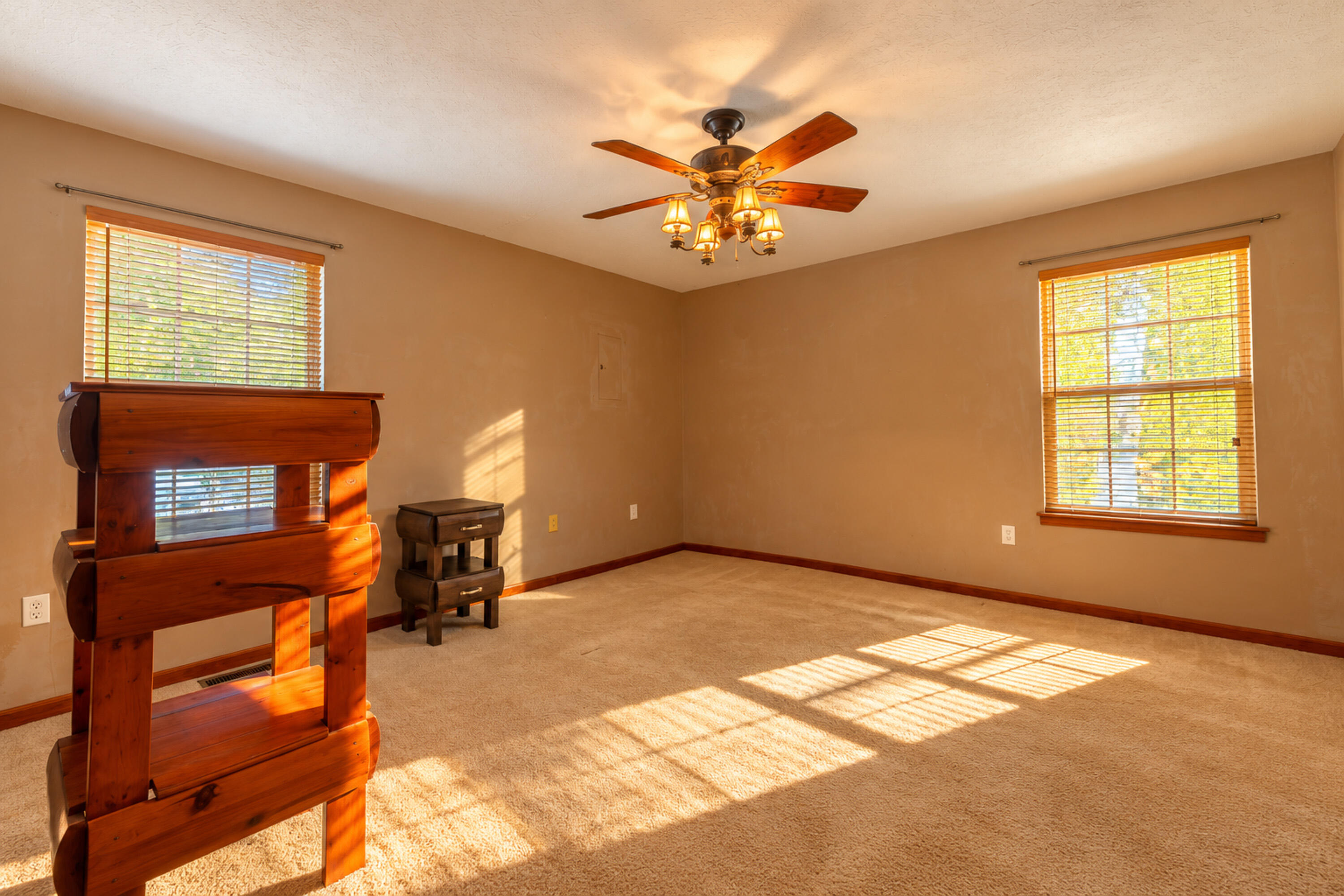 44 Falcon Drive Property Photo 23