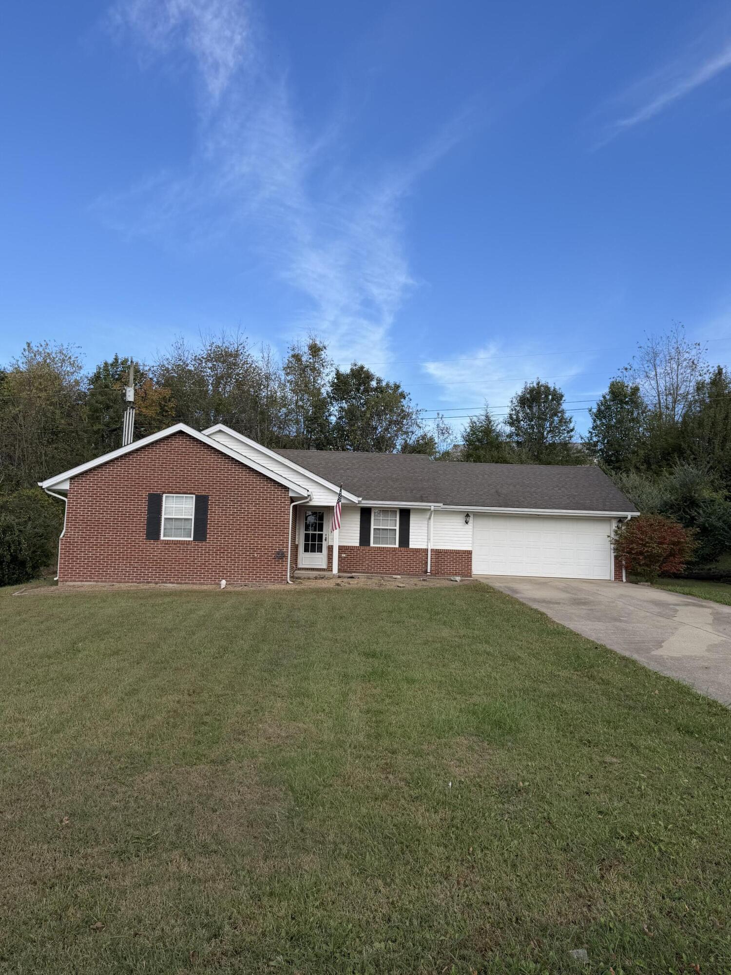 102 Dogwood Trail Property Photo 1