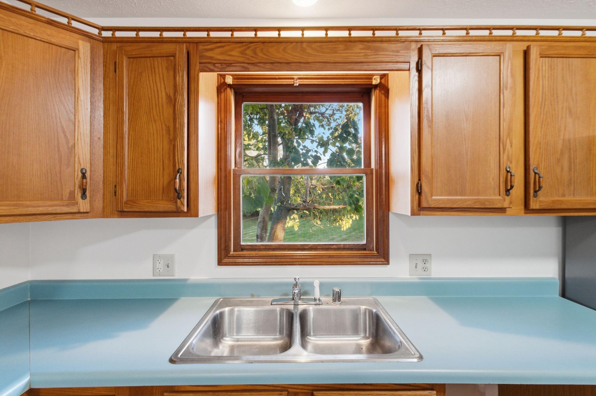 1058 Raintree Drive Property Photo 18