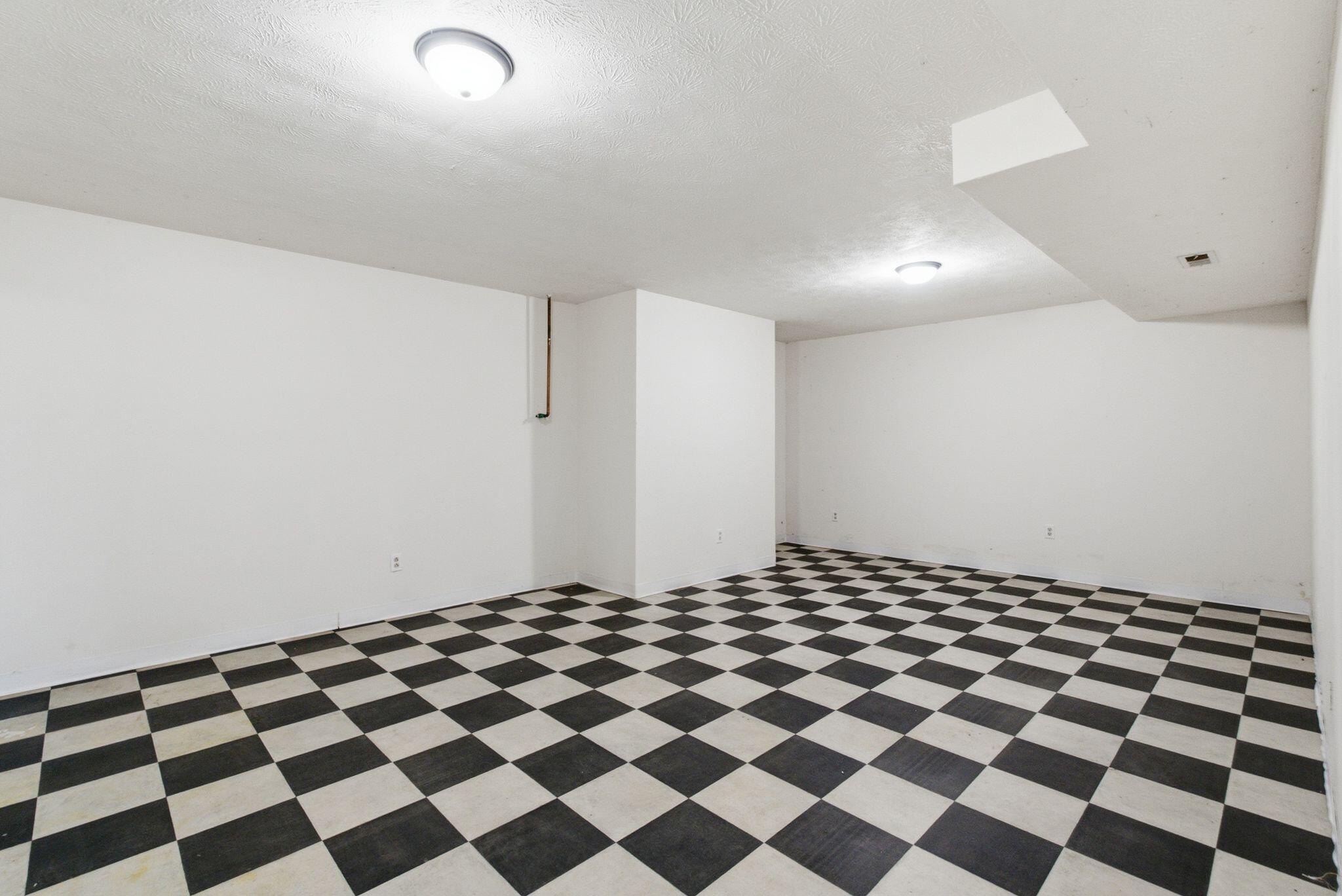 1058 Raintree Drive Property Photo 35