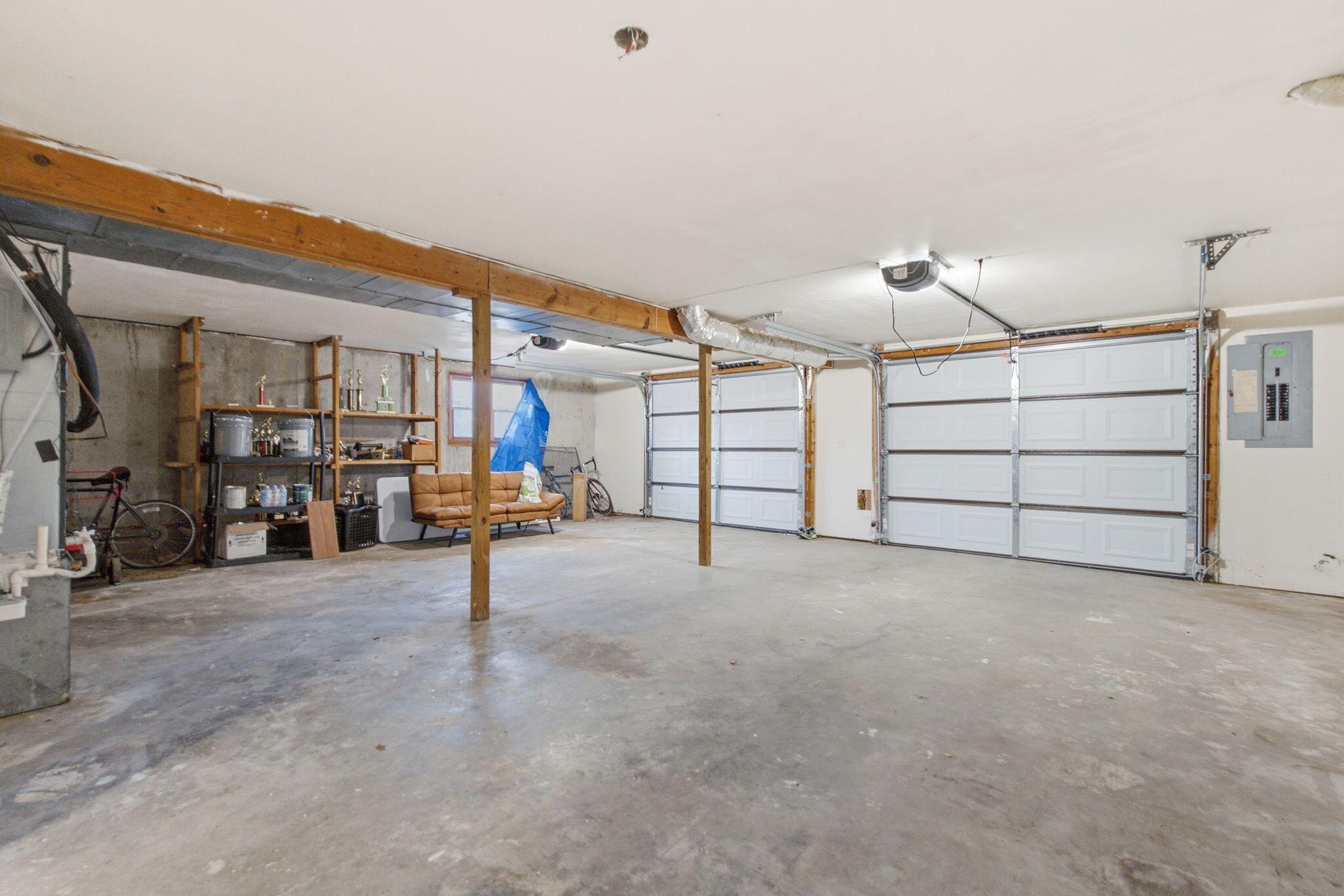1058 Raintree Drive Property Photo 37