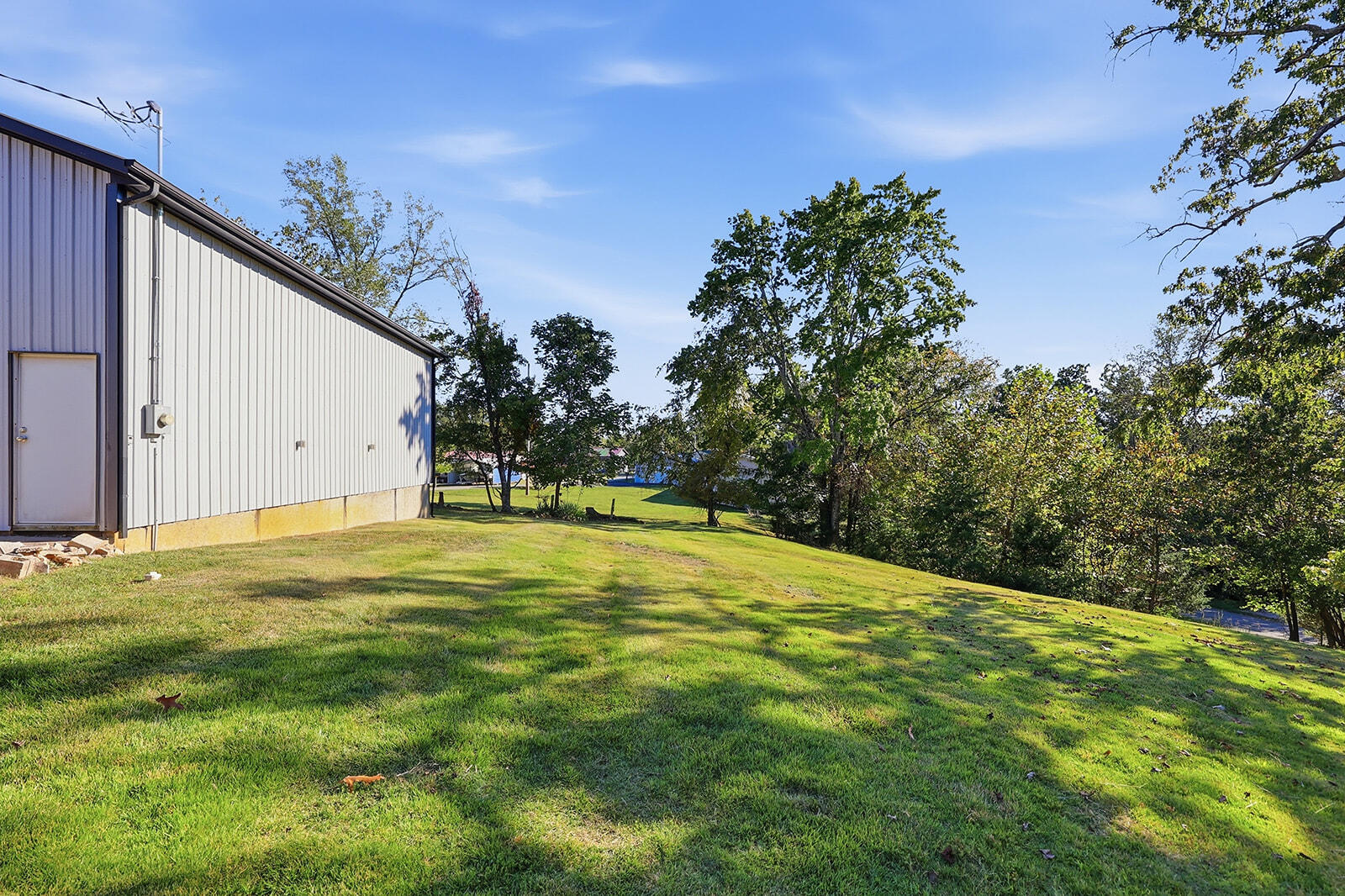 85 Lakeview Circle Property Photo 48