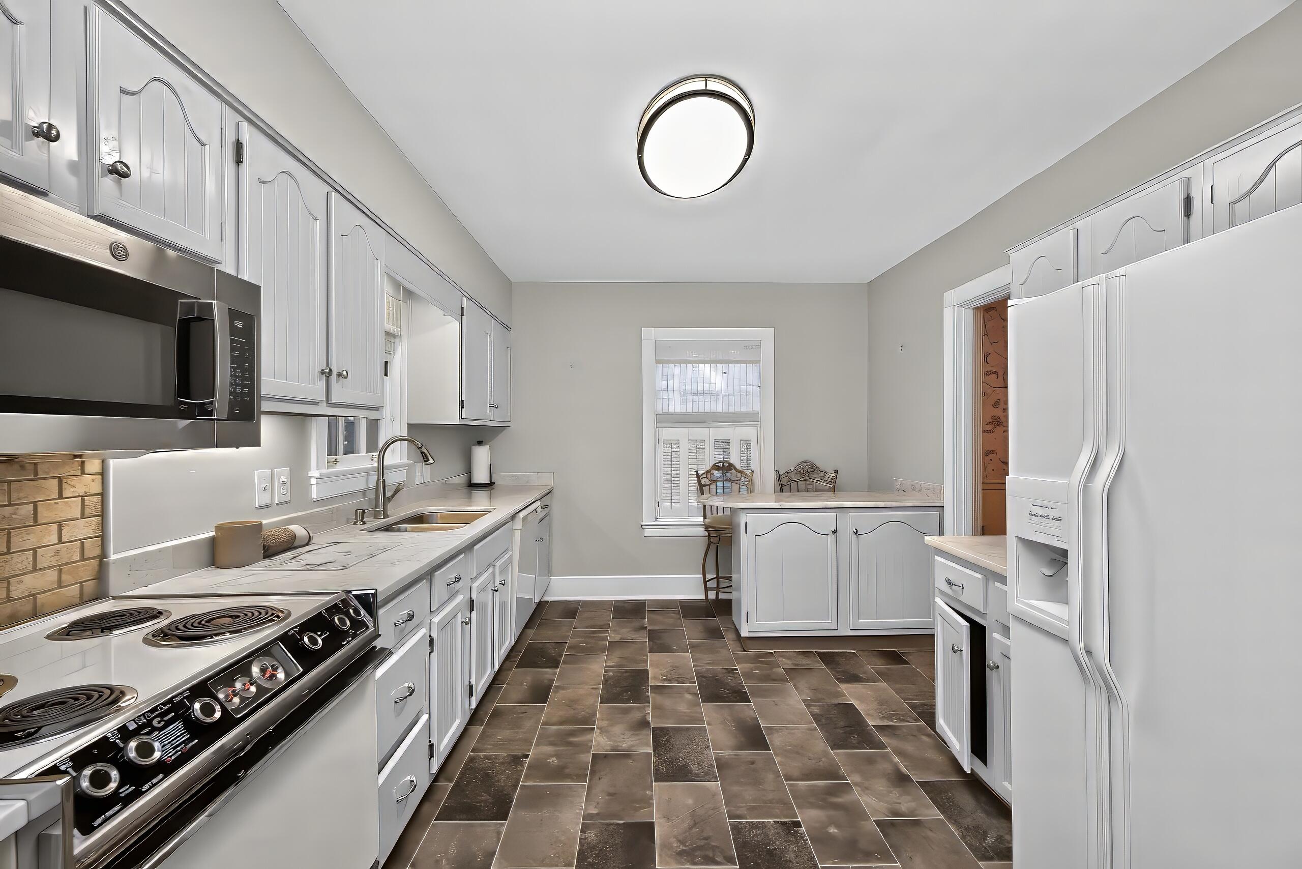 220 Chenault Road Property Photo 13