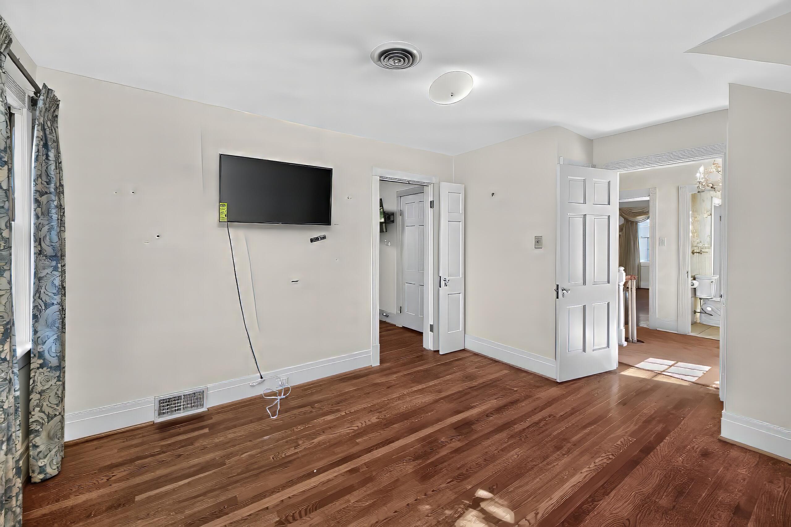 220 Chenault Road Property Photo 23