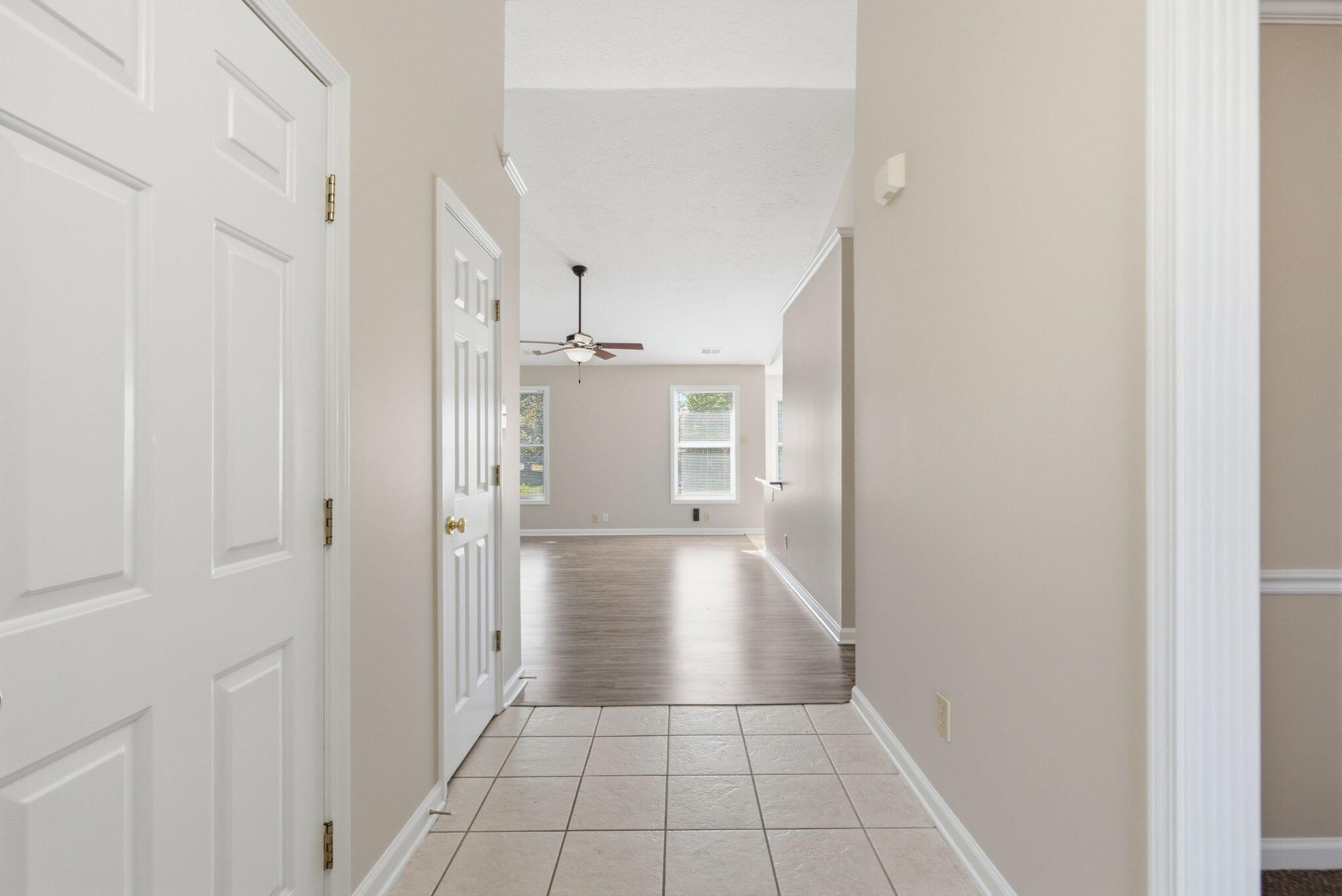 2224 Kenwood Drive Property Photo 6