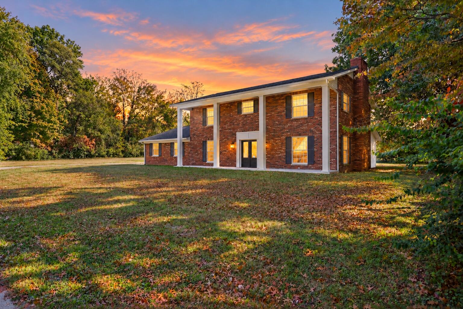 315 Pin Oak Property Photo 1