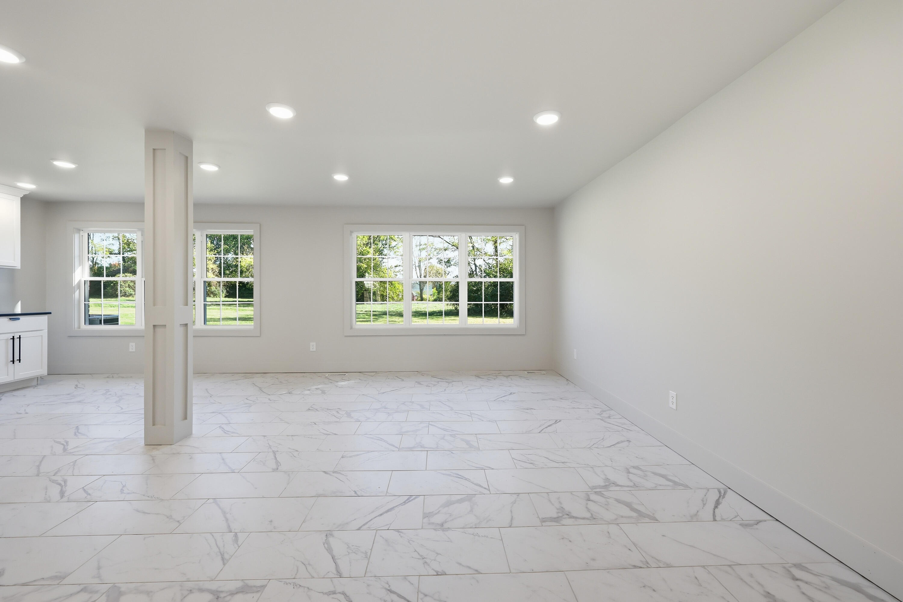 315 Pin Oak Property Photo 4