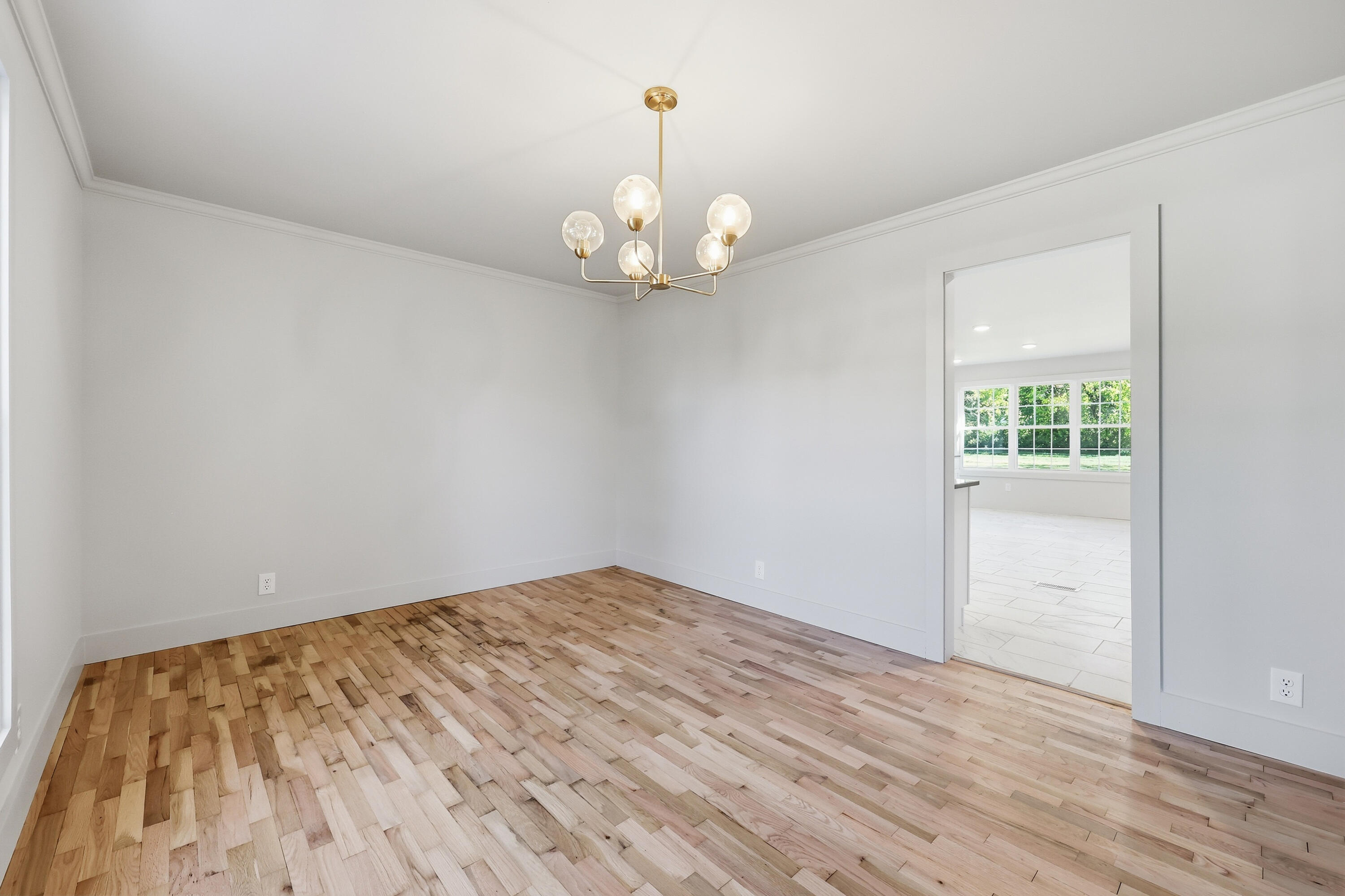 315 Pin Oak Property Photo 11