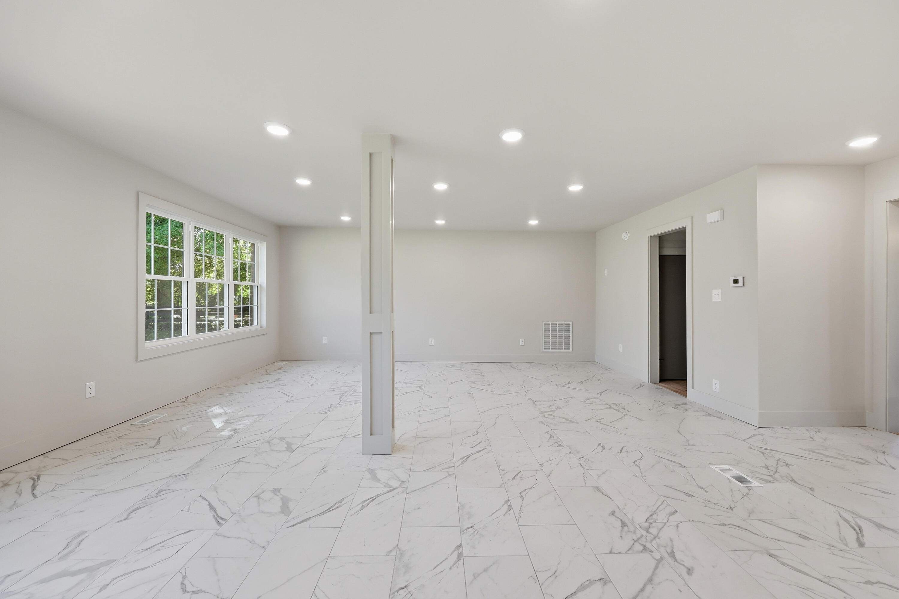 315 Pin Oak Property Photo 17