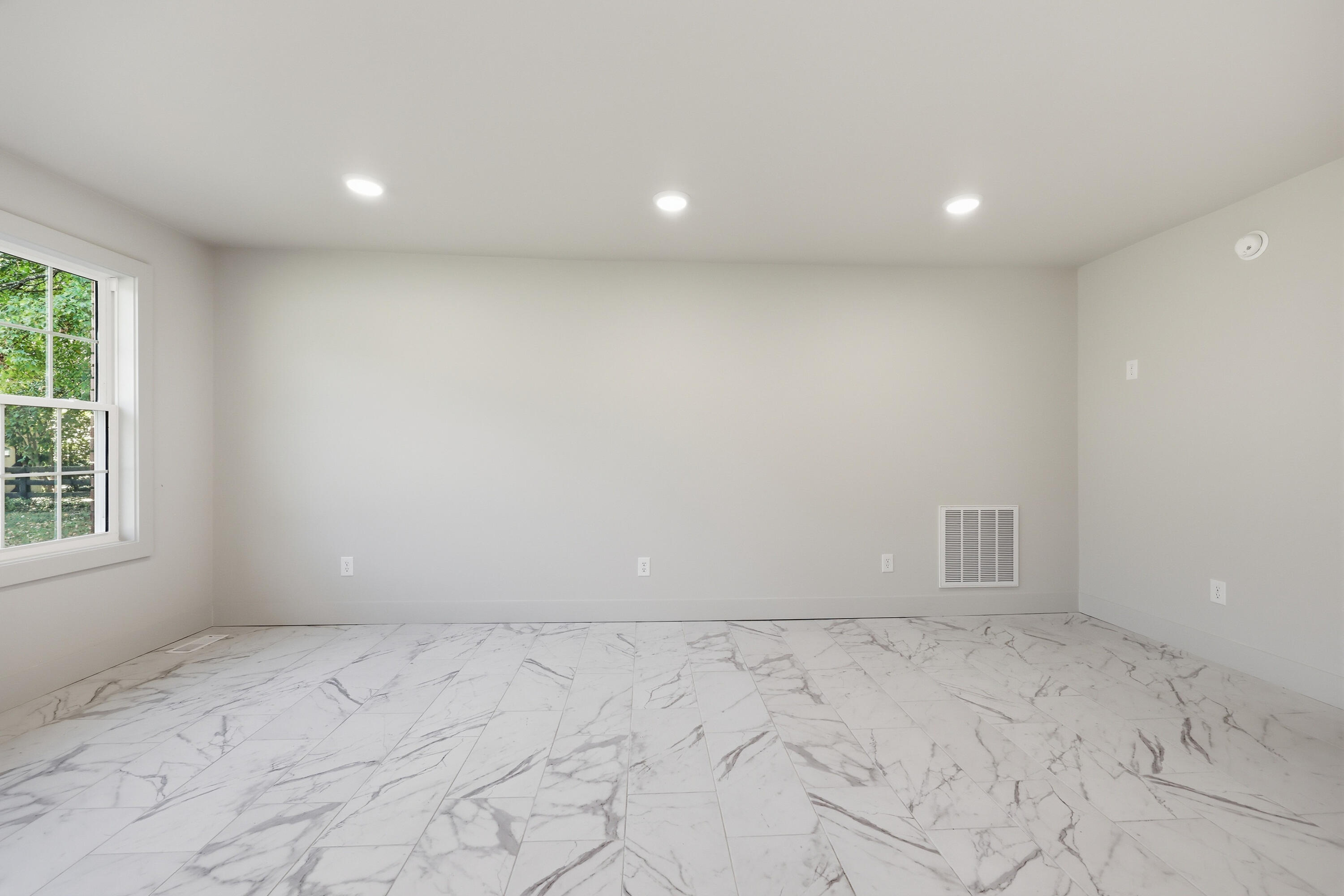 315 Pin Oak Property Photo 19