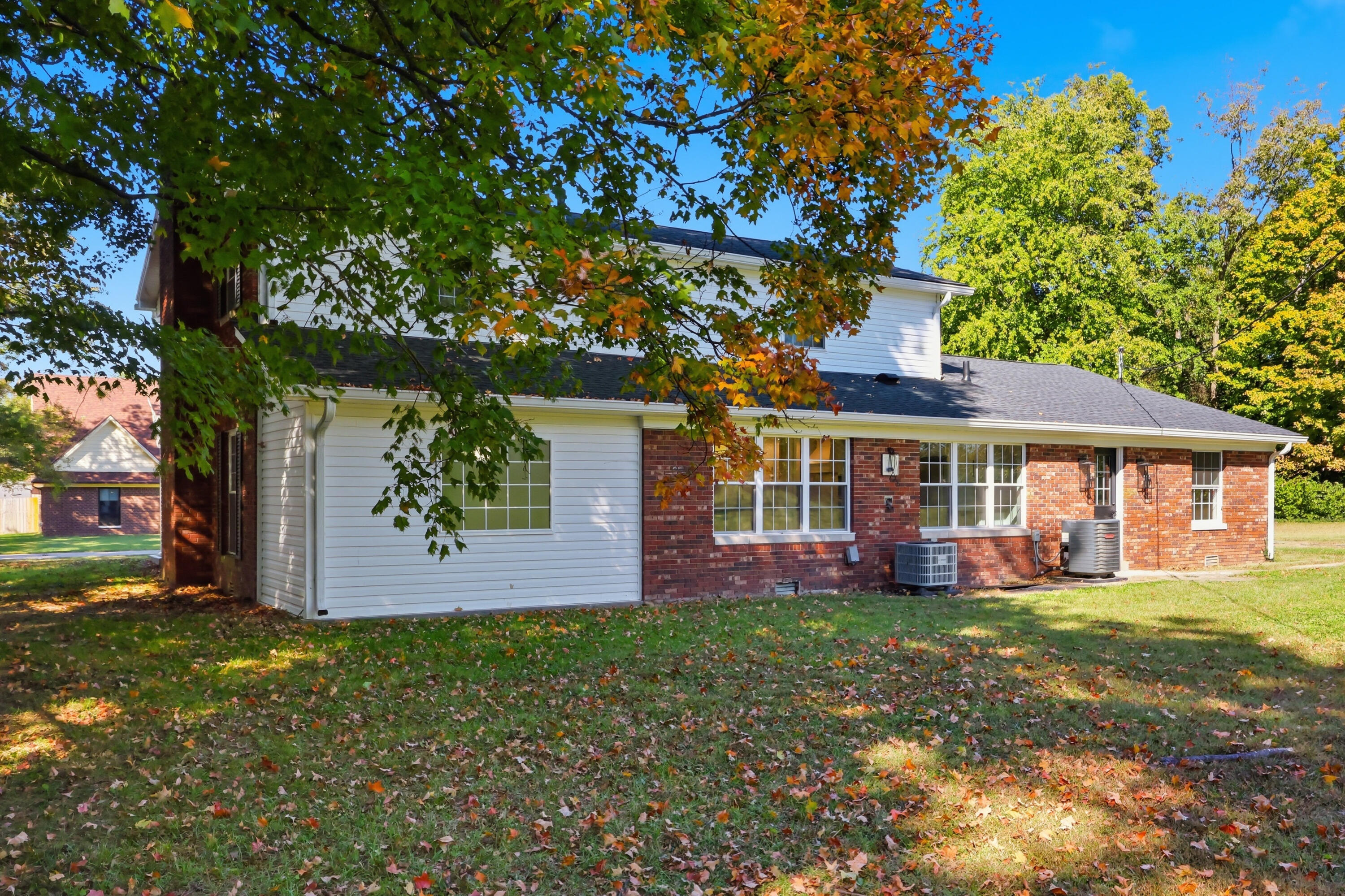 315 Pin Oak Property Photo 57