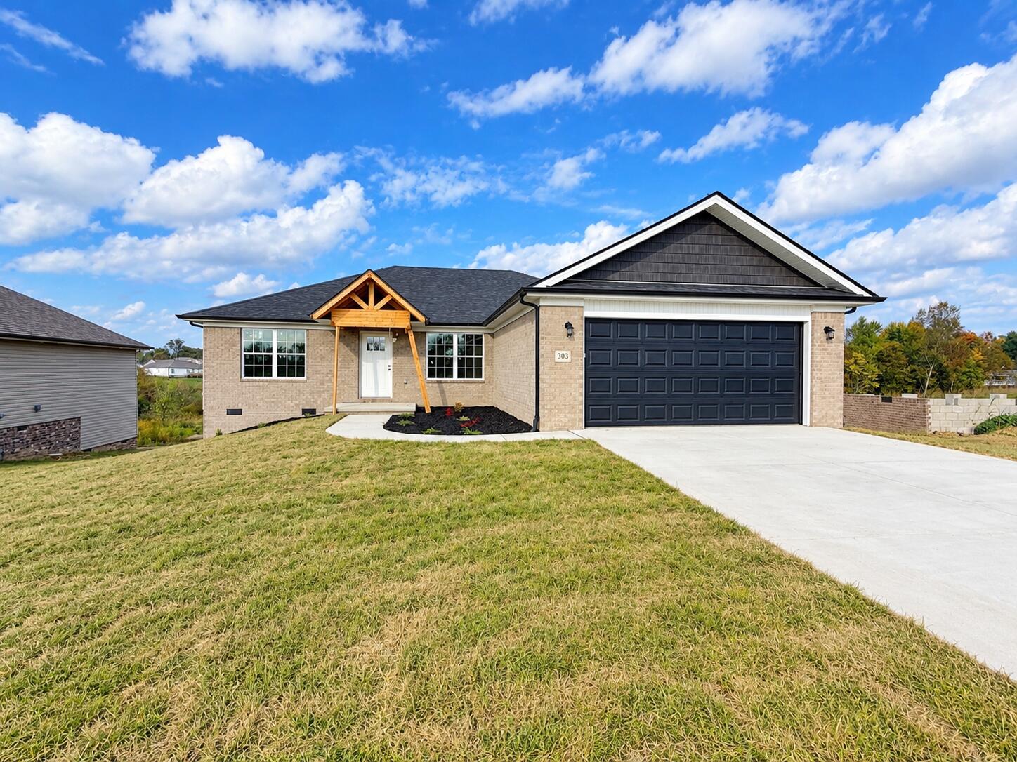 303 Stoney Creek Way Property Photo 1