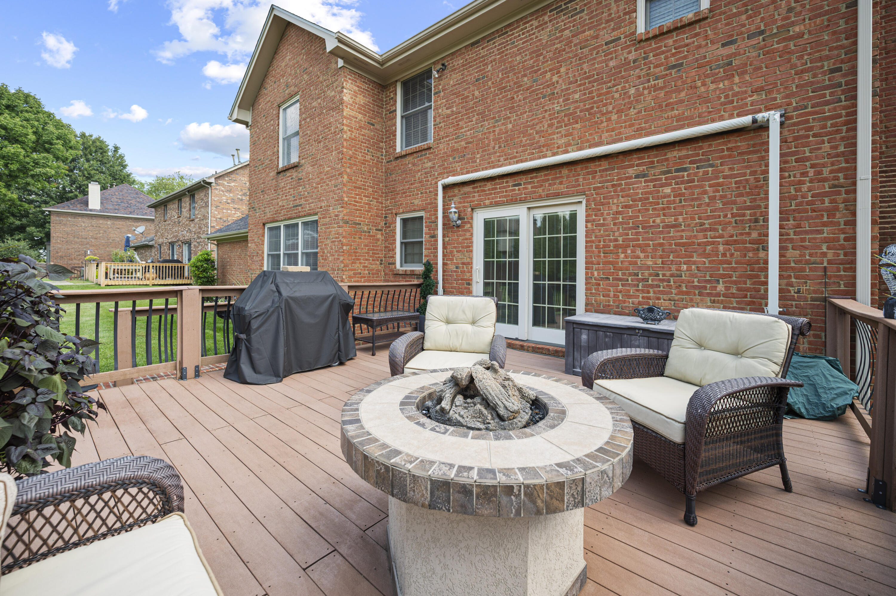 2608 Lyter Court Property Photo 14
