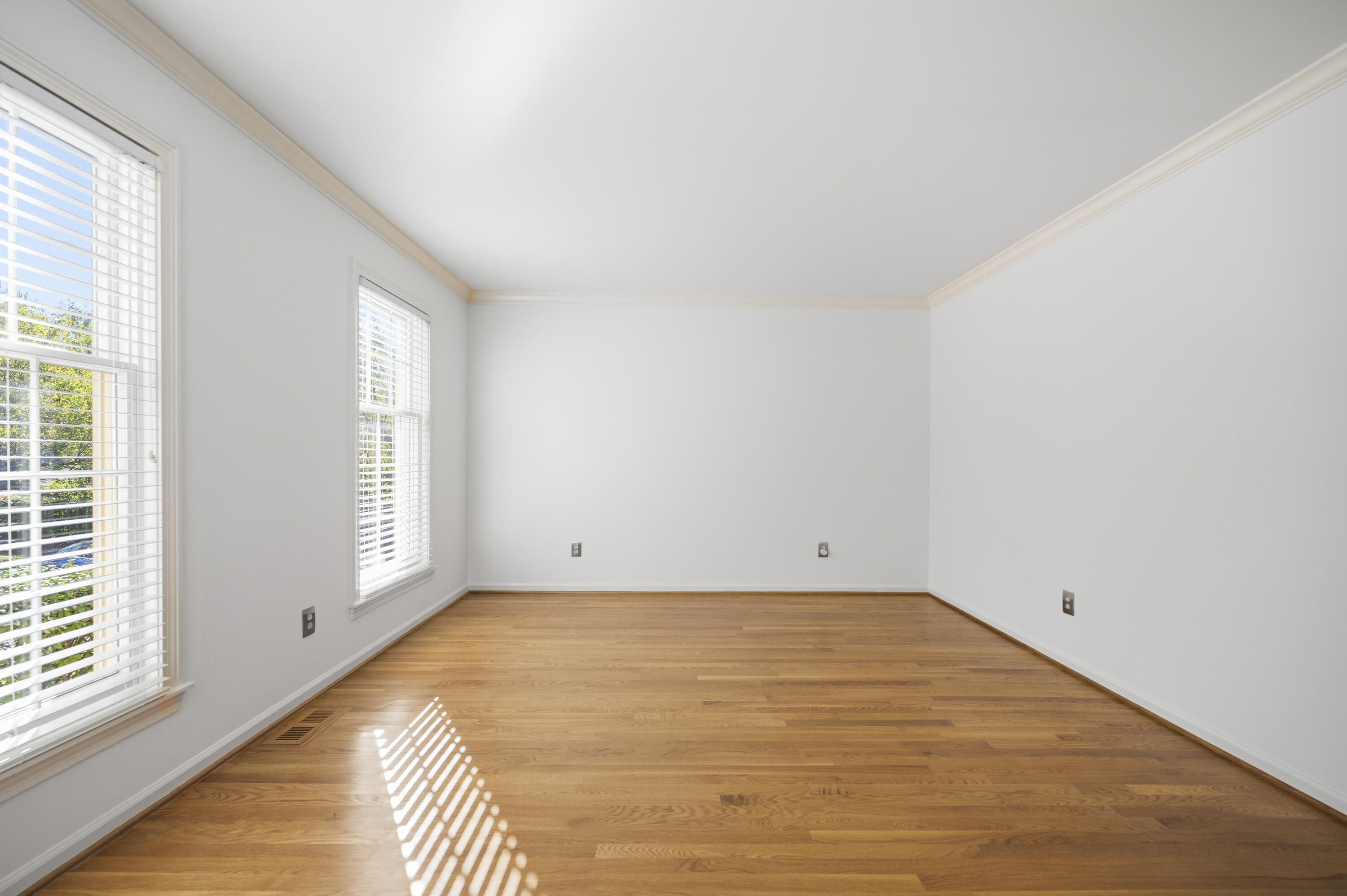 2608 Lyter Court Property Photo 36