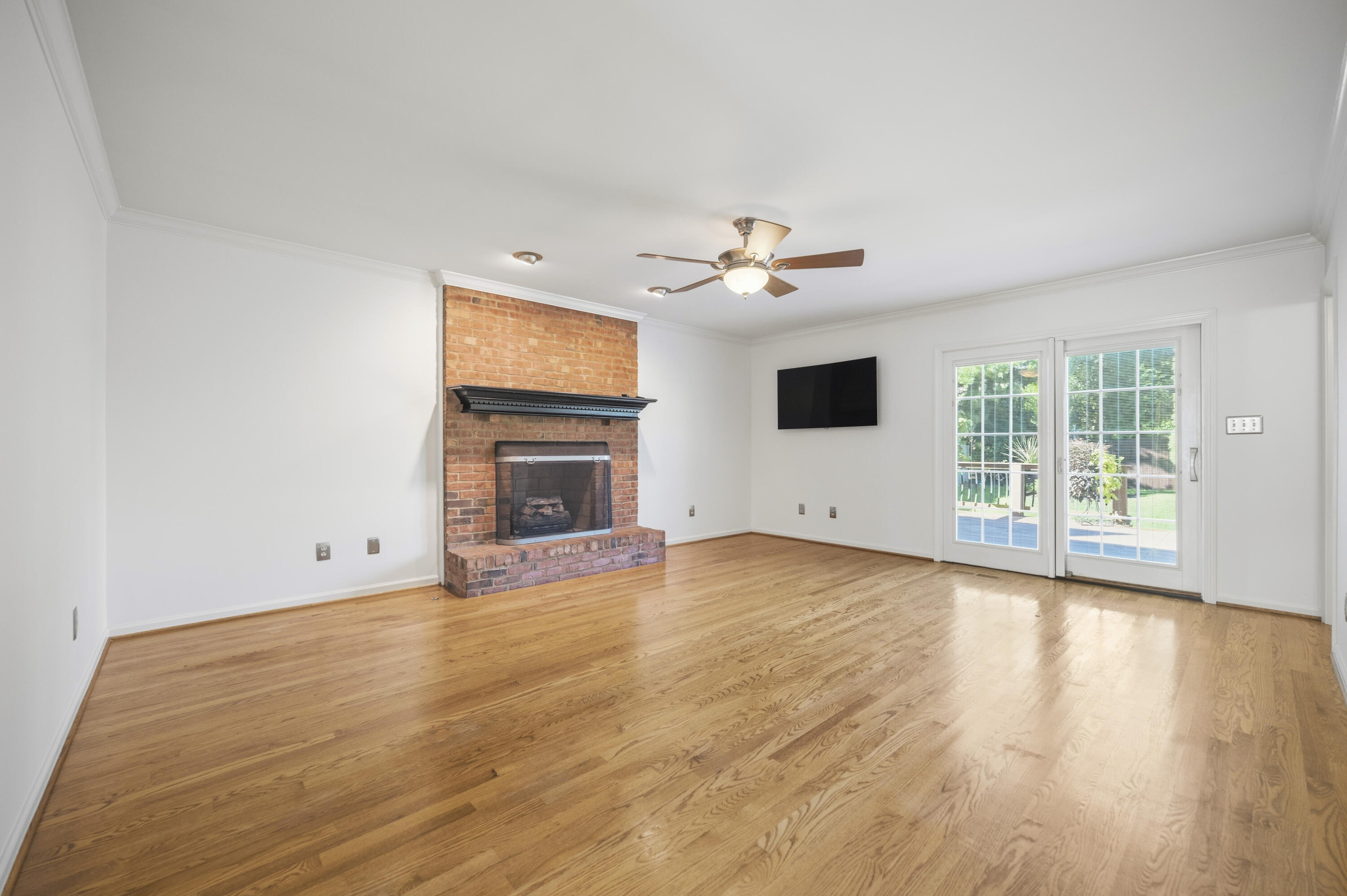 2608 Lyter Court Property Photo 41