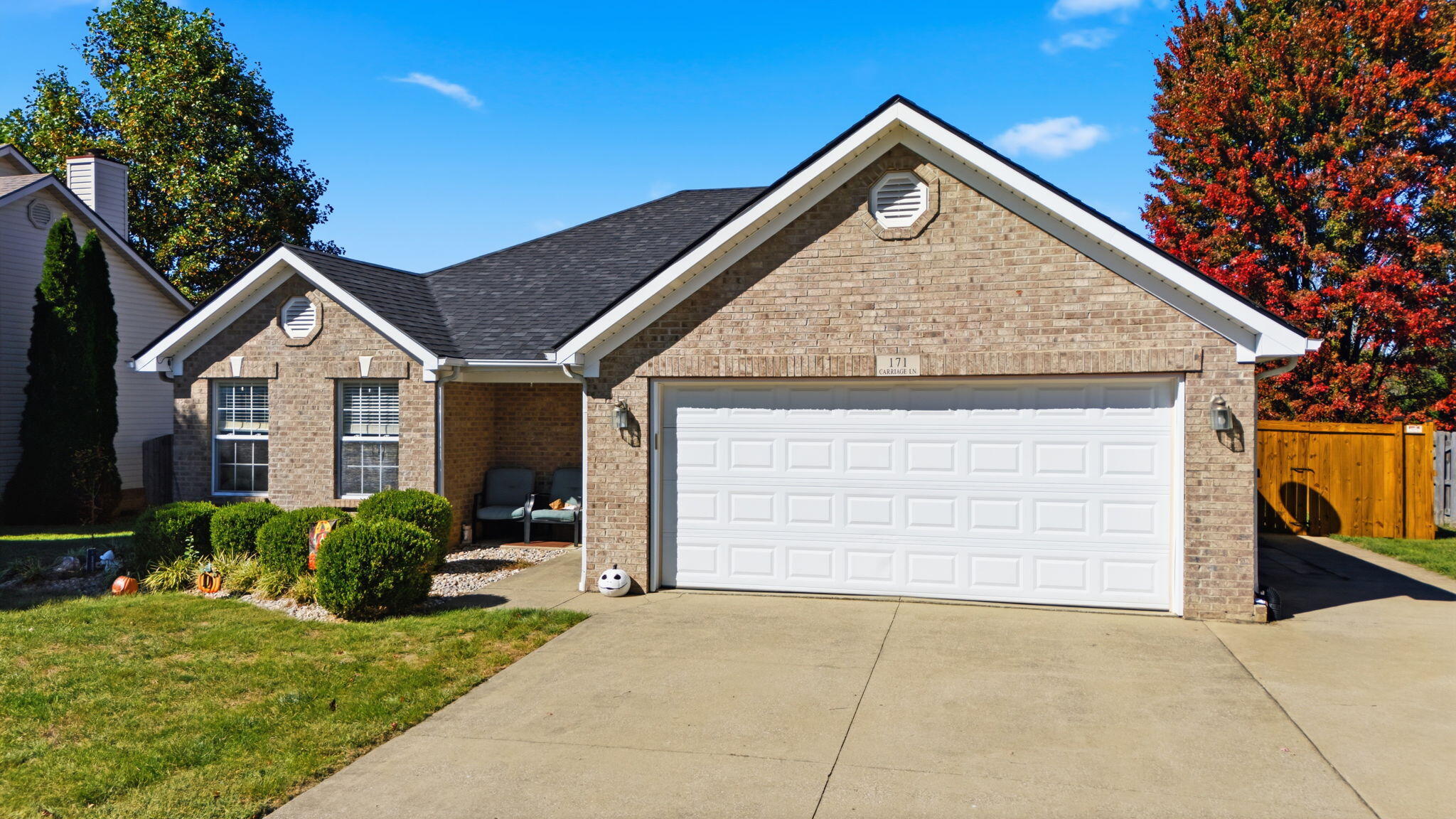 171 Carriage Lane Property Photo 35