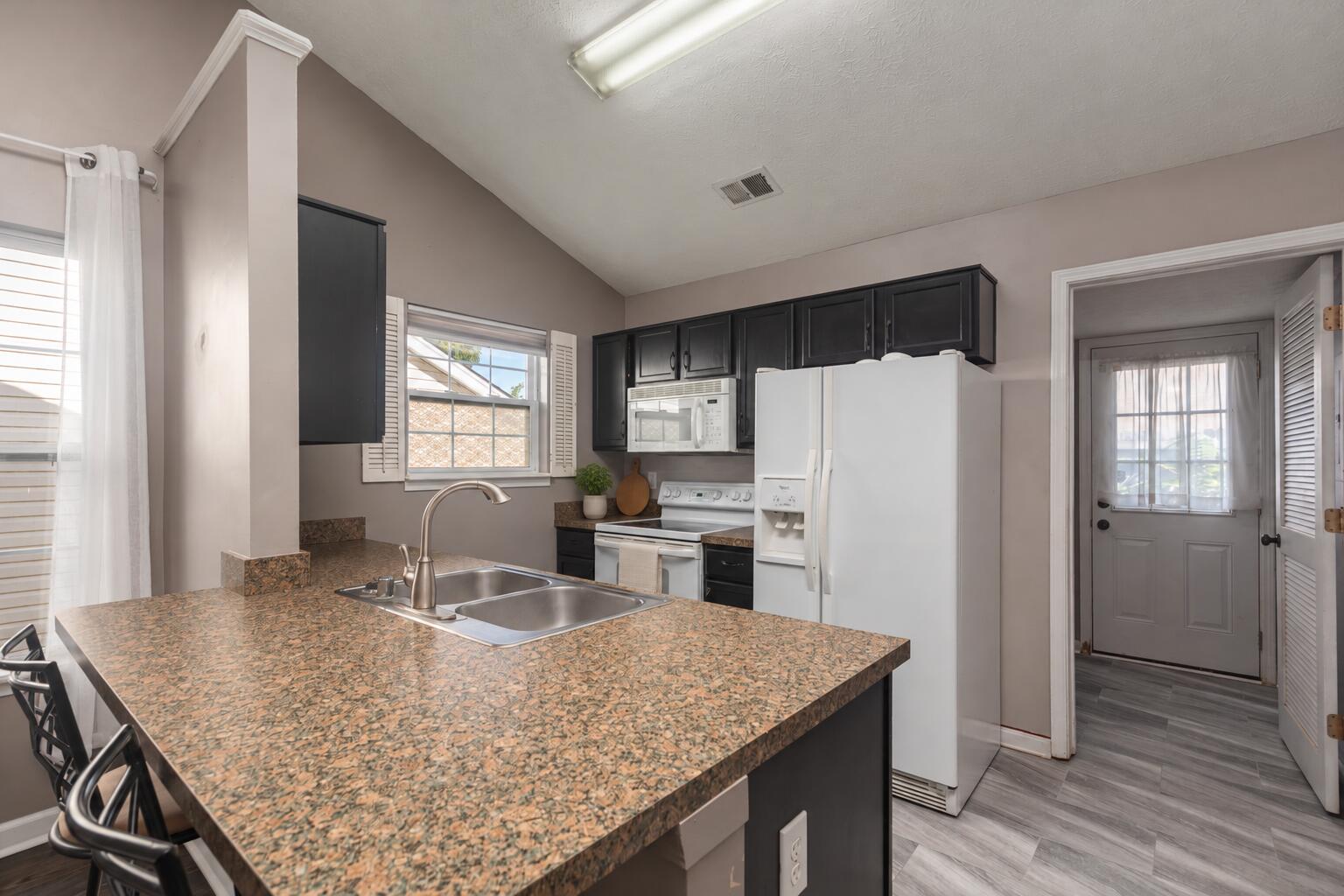 12633 Westport Ridge Way Property Photo 4