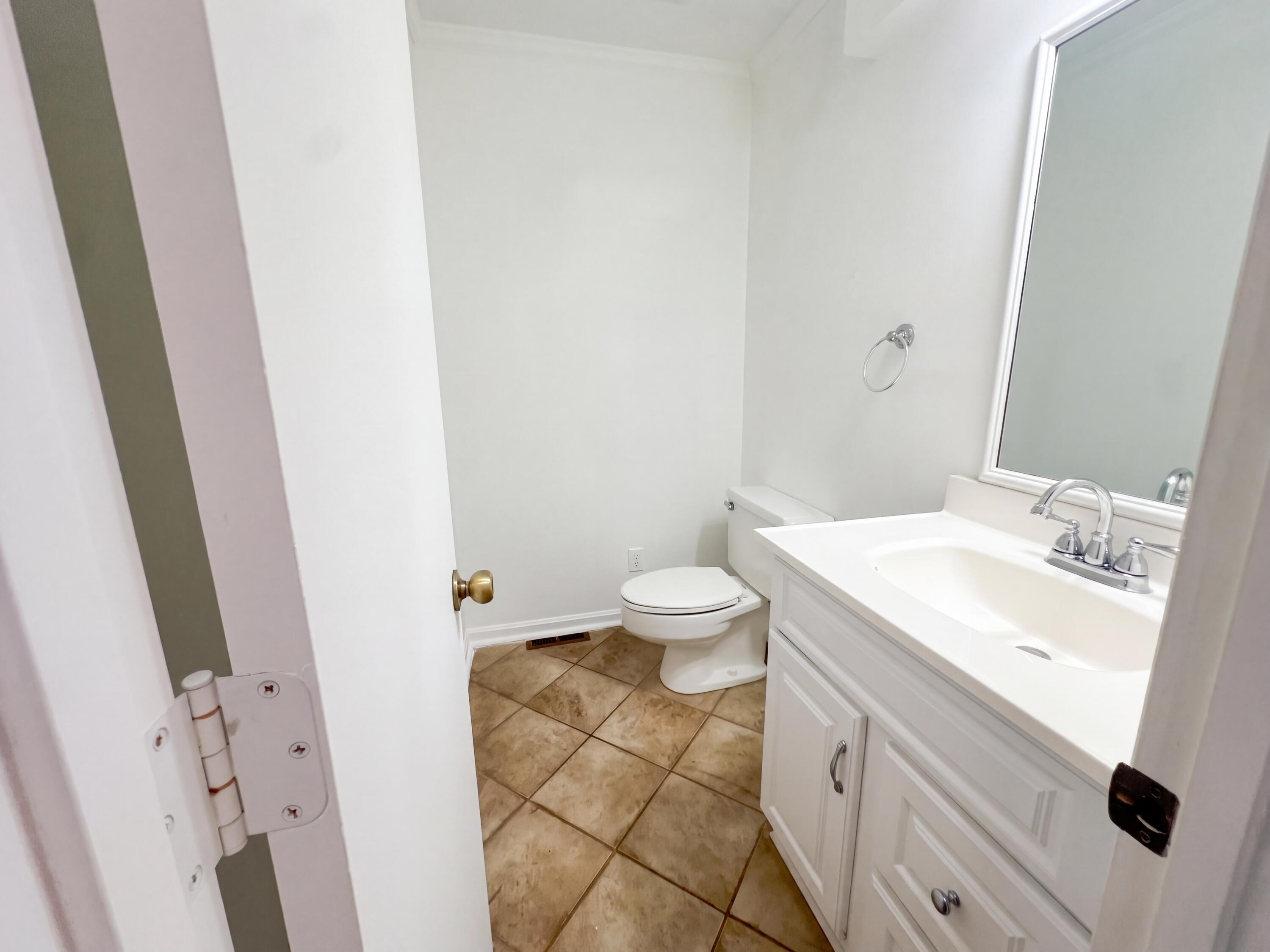 592 Woodland Drive Property Photo 8