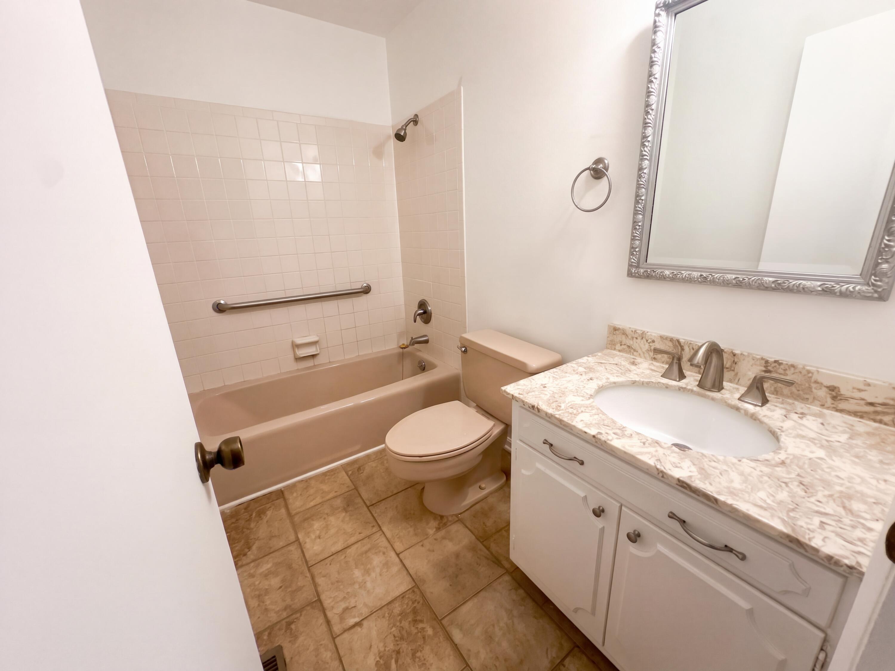 592 Woodland Drive Property Photo 11