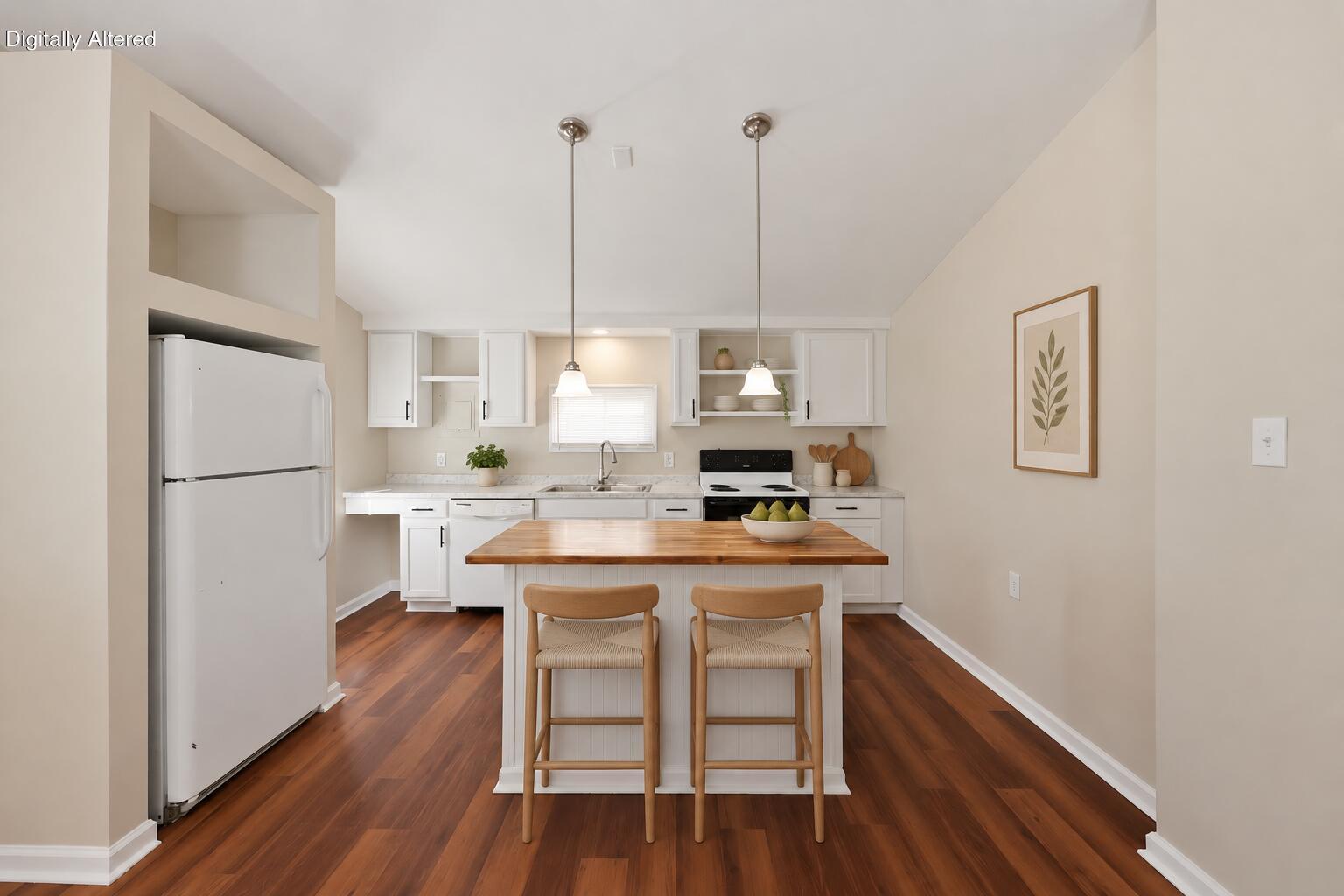 104 1/2 Henton Road Property Photo 3