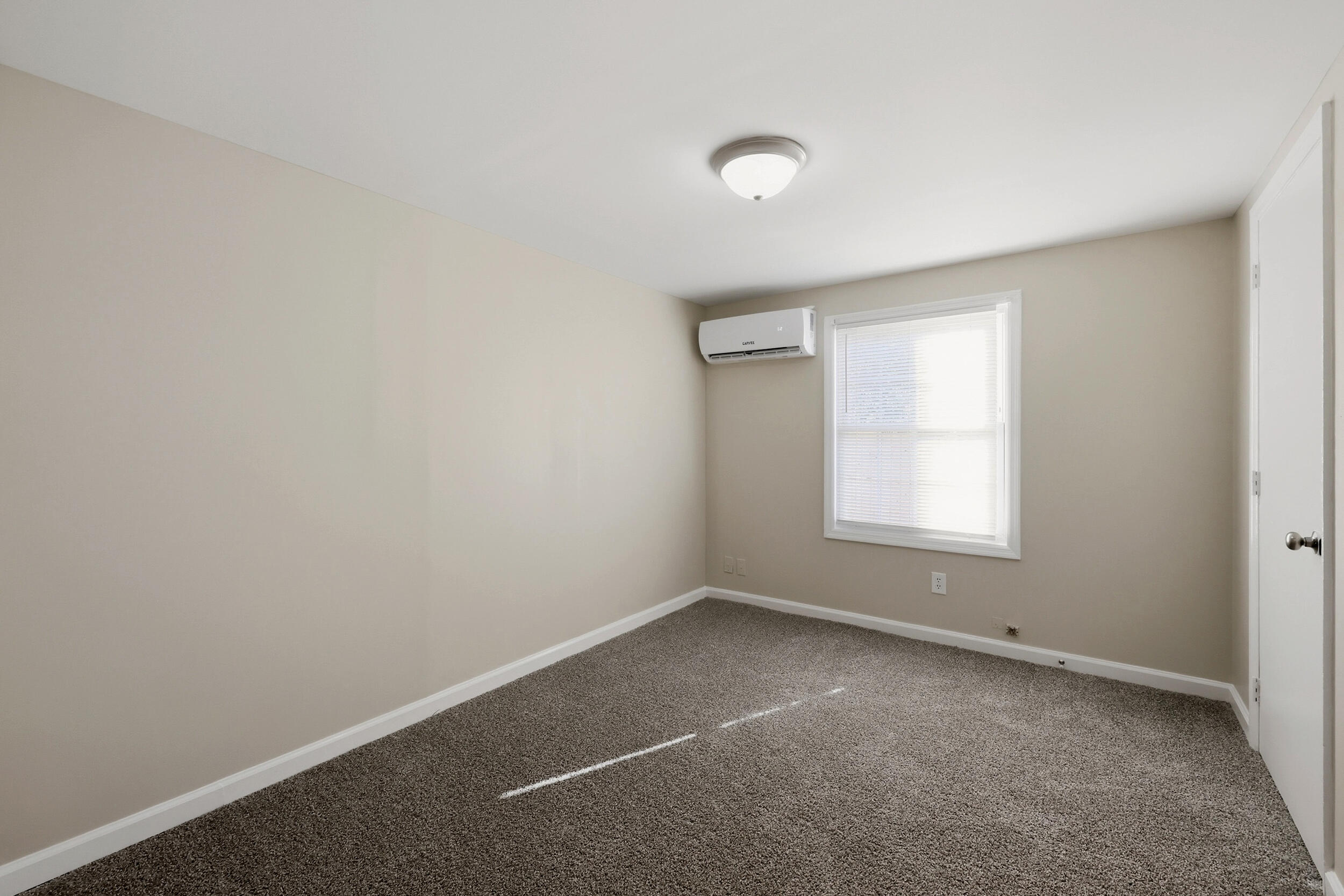 104 1/2 Henton Road Property Photo 15