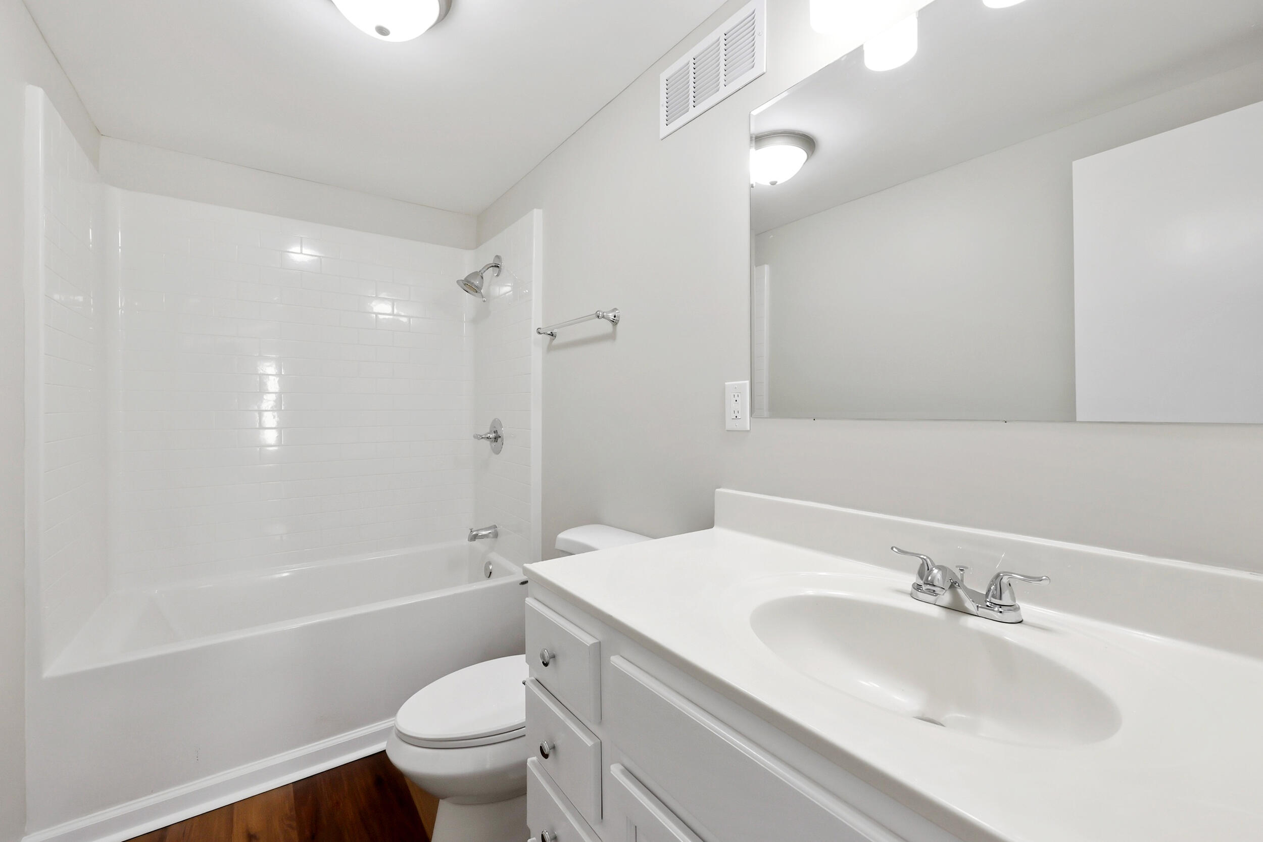 104 1/2 Henton Road Property Photo 18