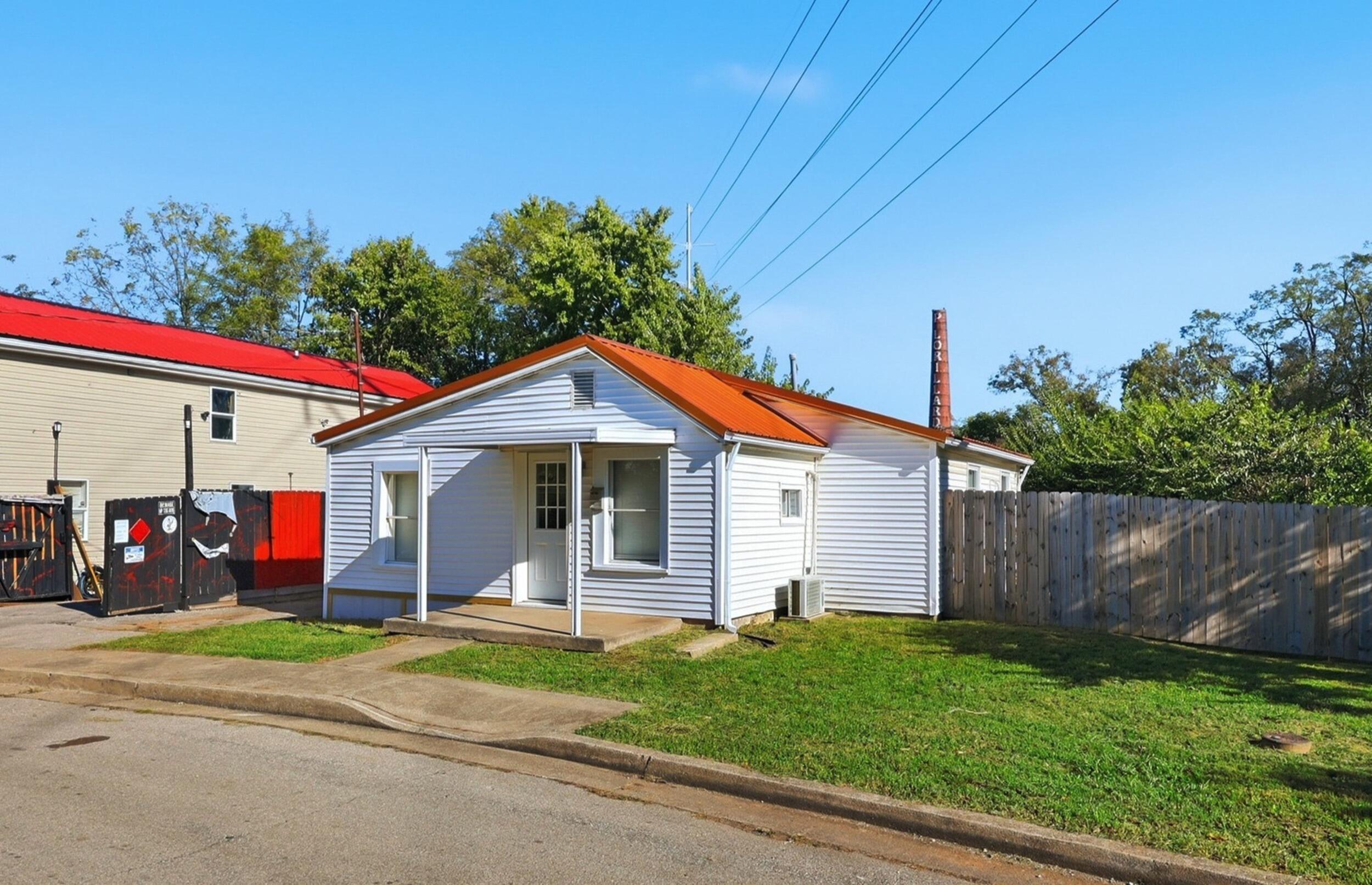 104 1/2 Henton Road Property Photo 29